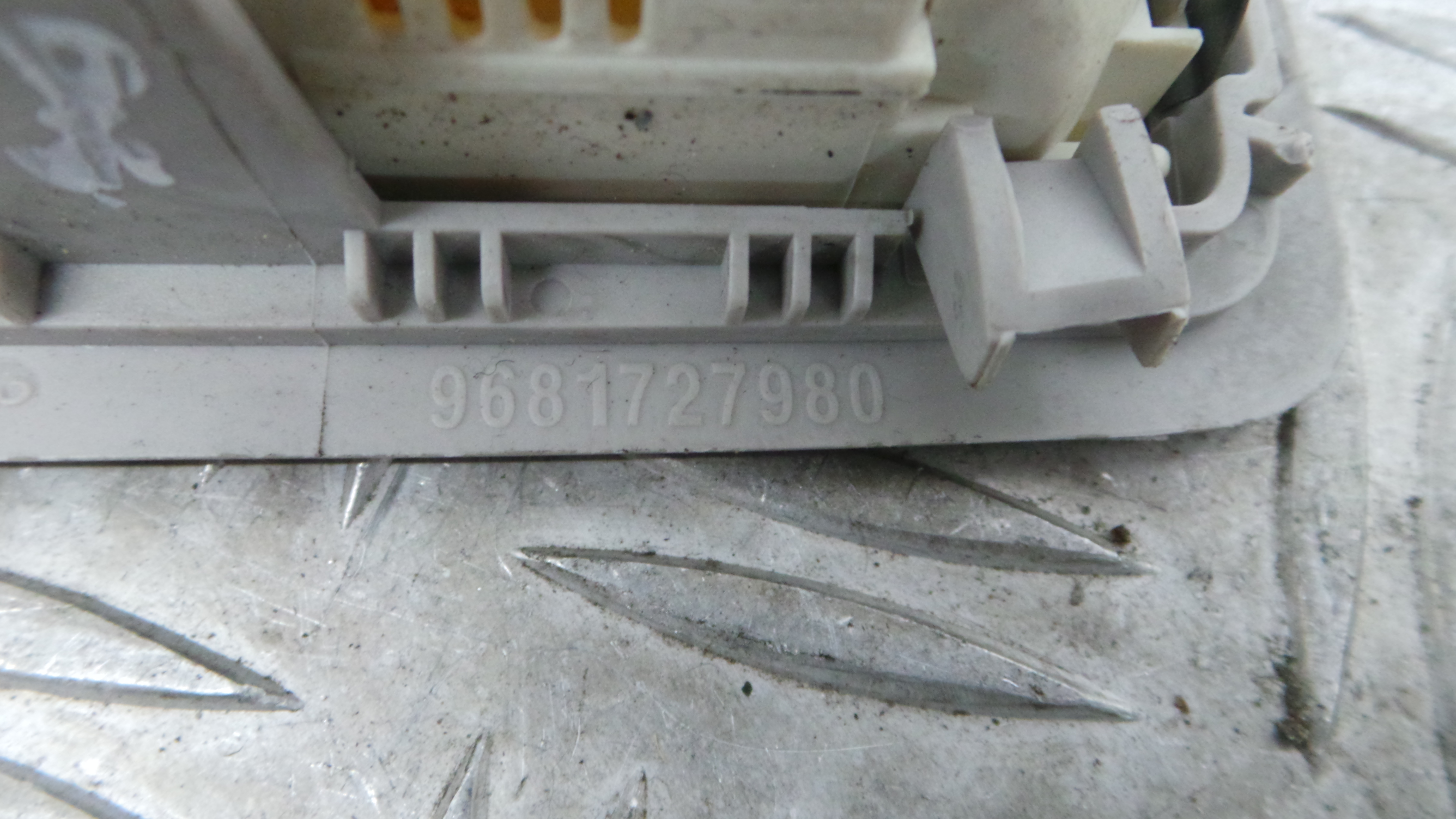 Plafonier Teto 9681727980 - PEUGEOT 308 SW I (4E_, 4H_)-36546855