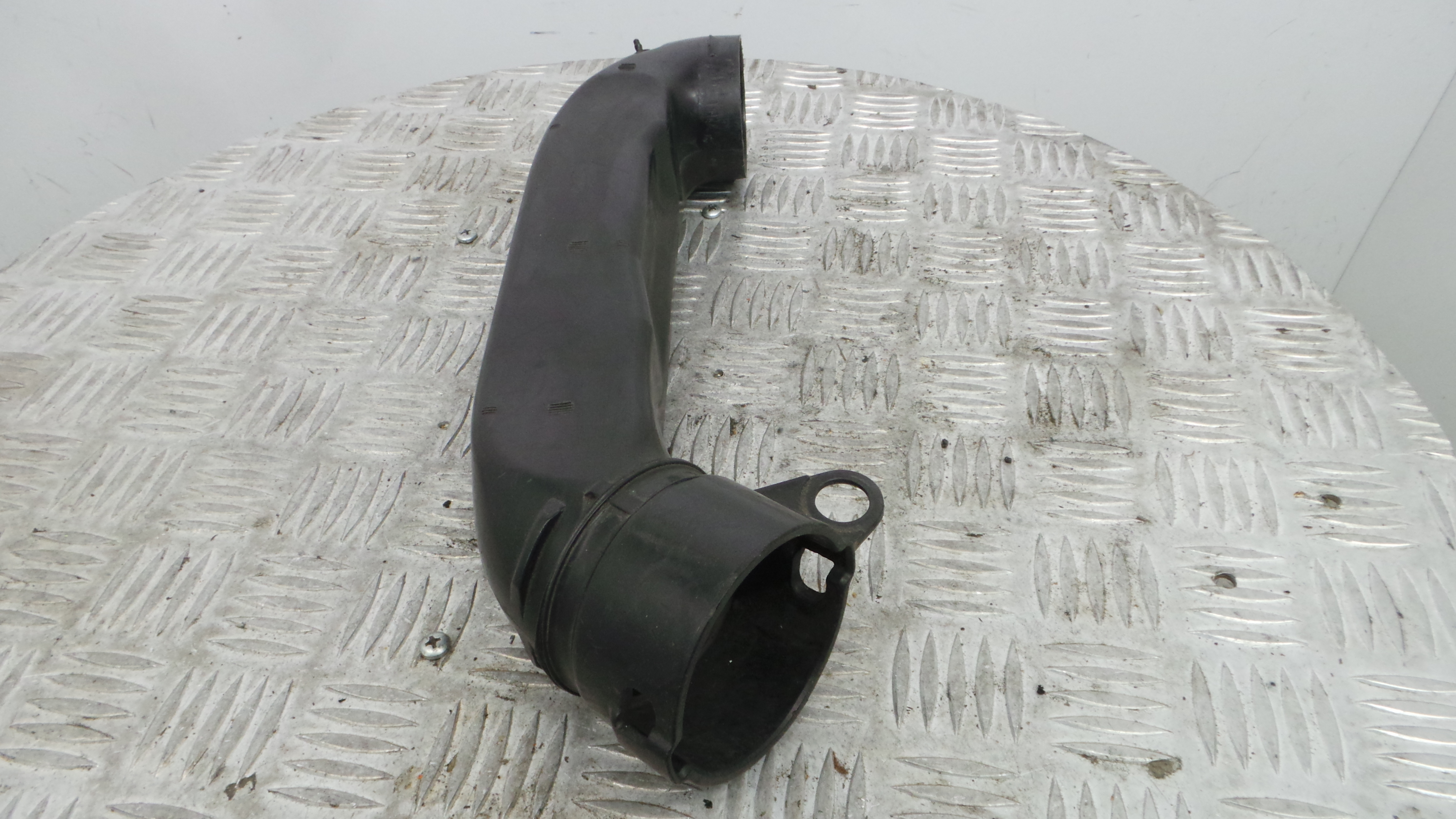 Tubo Caixa Filtro Ar 9656673480 - PEUGEOT 308 I (4A_, 4C_)-36547506