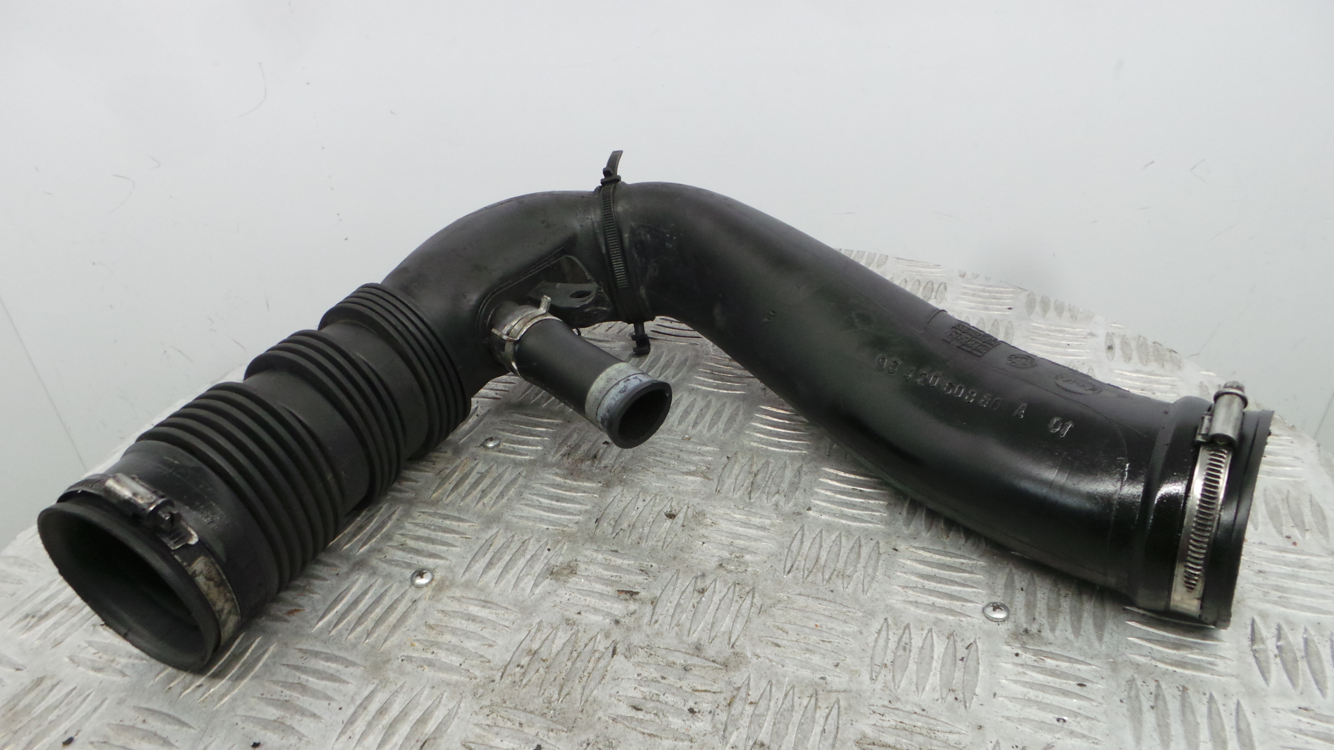 Tubo Intercooler 9642060880 - PEUGEOT 307 (3A/C)-36547519 Tubo Intercooler 9642060880 - PEUGEOT 307 (3A/C)-36547519