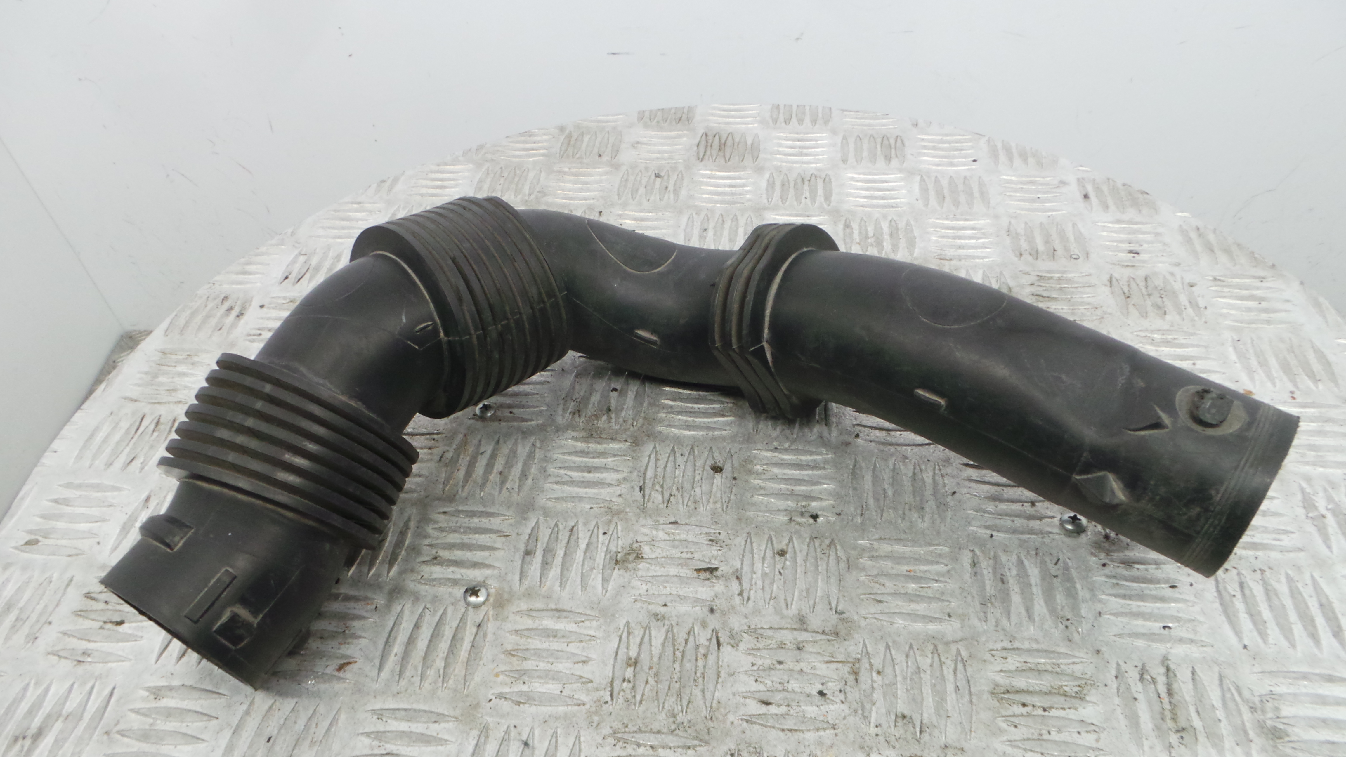 Tubo Caixa Filtro Ar 9684813580 - CITROËN C3 II (SC_)-36547642 Tubo Caixa Filtro Ar 9684813580 - CITROËN C3 II (SC_)-36547642