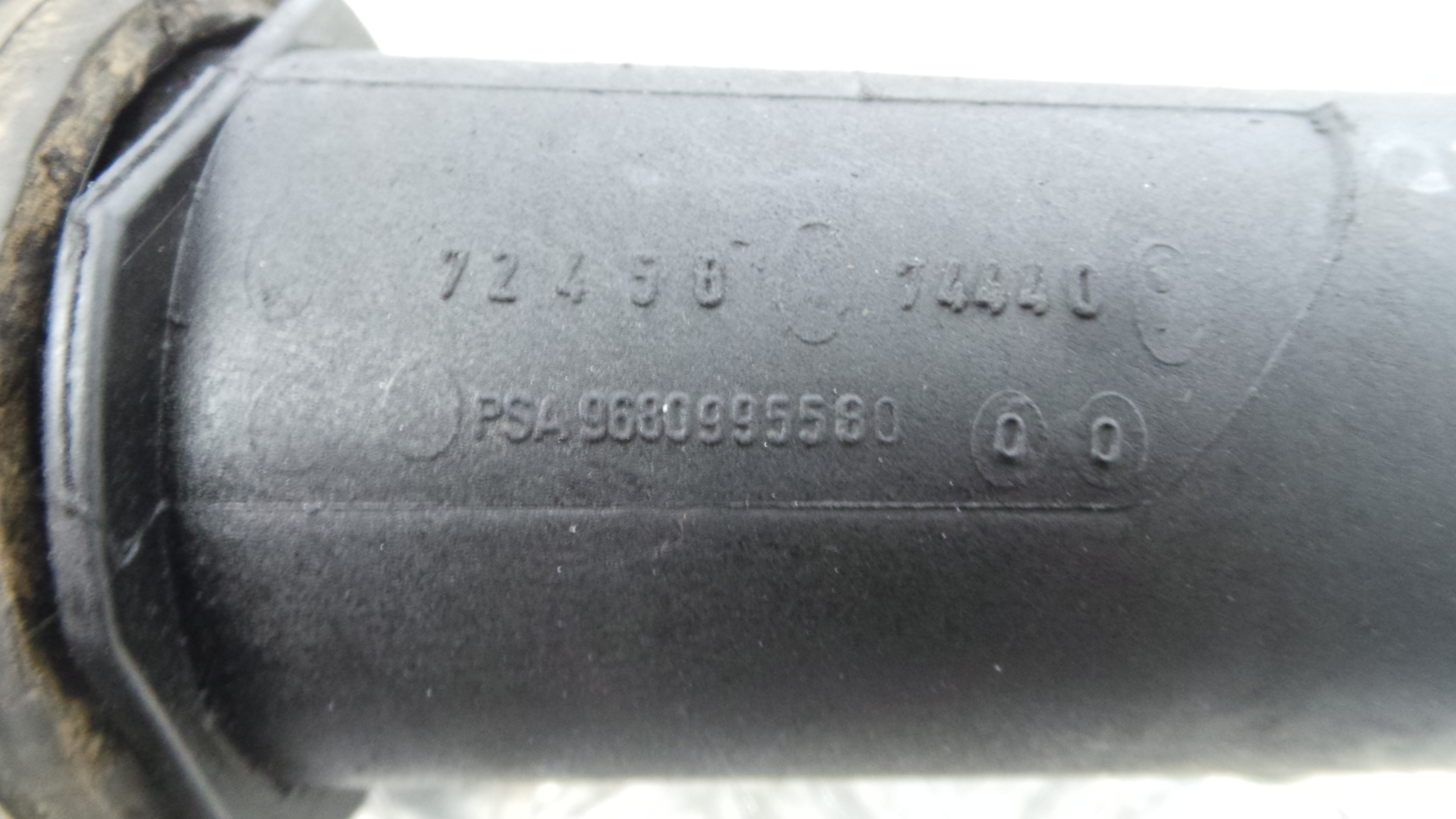 Tubo Intercooler 9680995580 - CITROËN C4 PICASSO I Veículo multiuso (UD_)-36552041