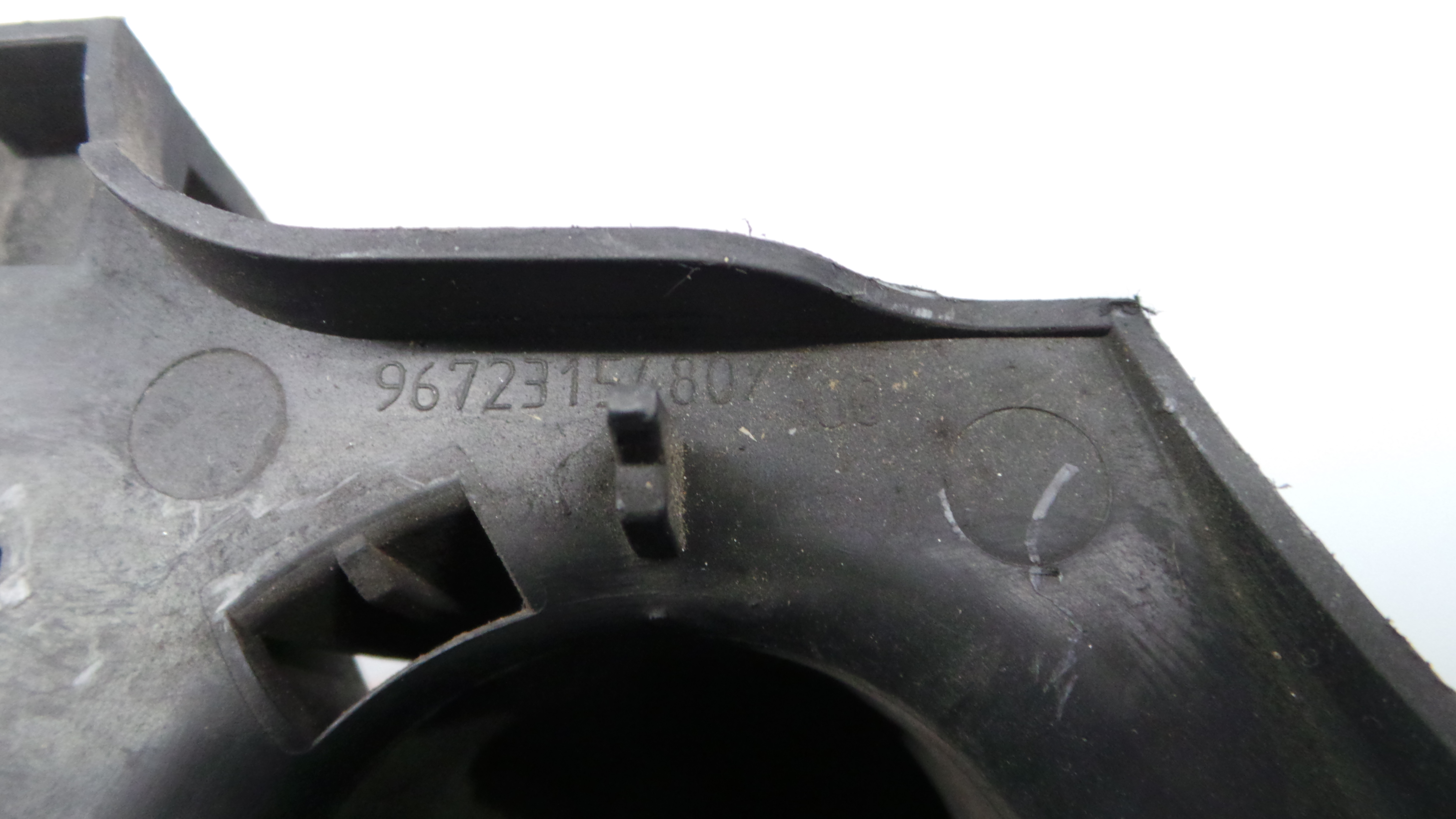 Tubo Caixa Filtro Ar 9684813580 - CITROËN C3 II (SC_)-36552406