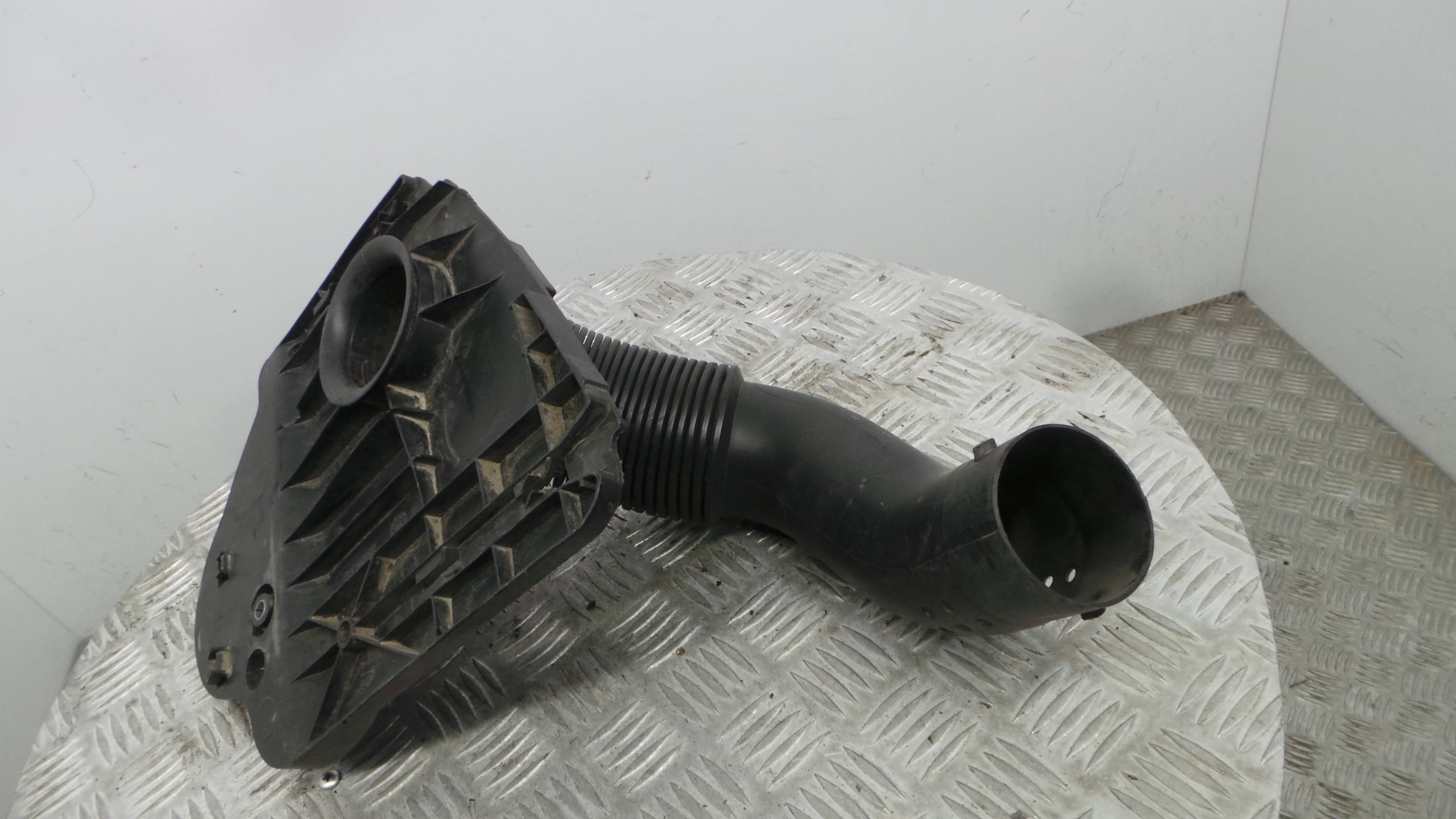 Tubo Caixa Filtro Ar 9680607780 - PEUGEOT 308 I (4A_, 4C_)-36552420