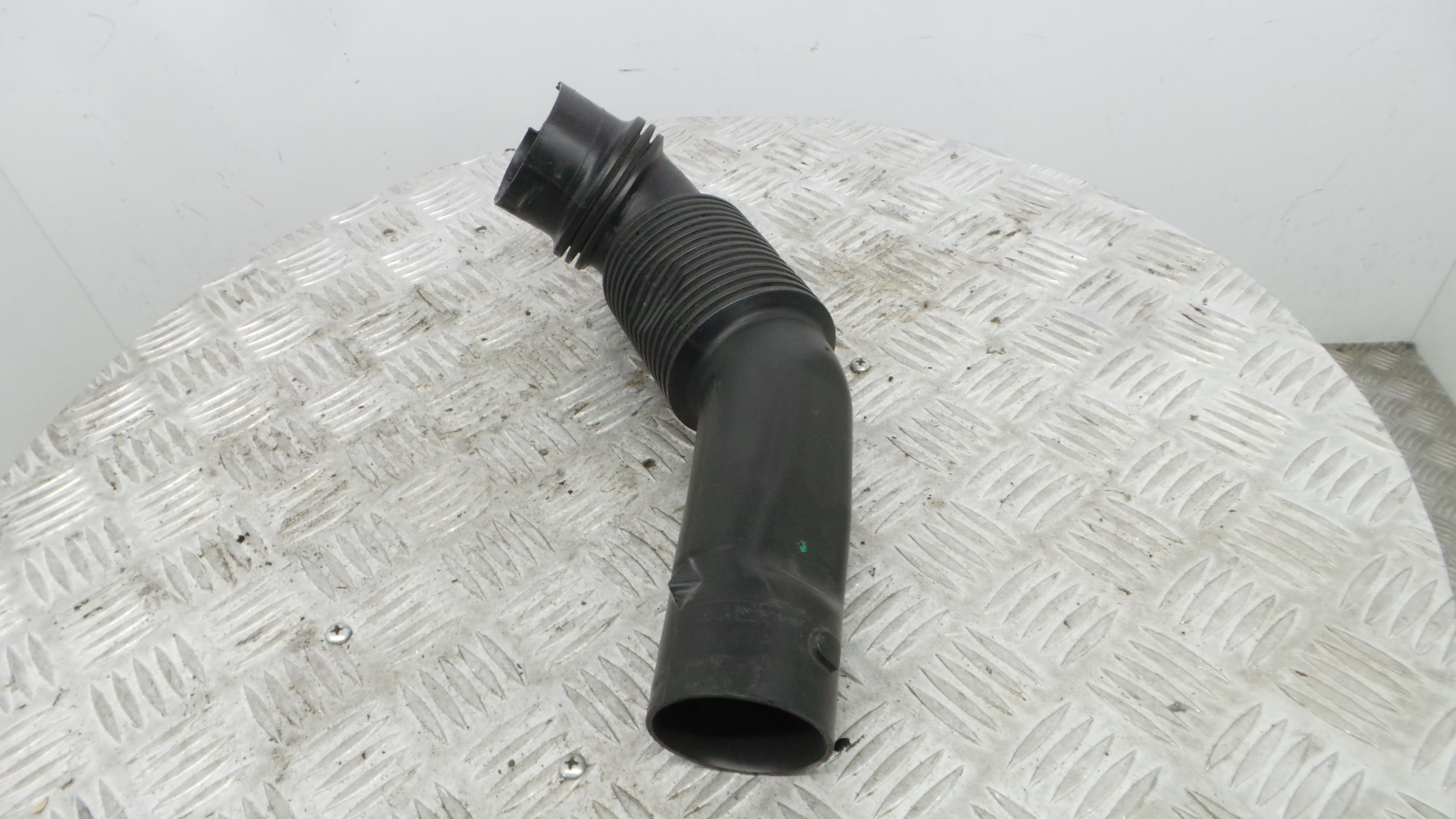 Tubo Caixa Filtro Ar 9812189880 - CITROËN C3 / C3 ORIGIN III (SX)-36554226