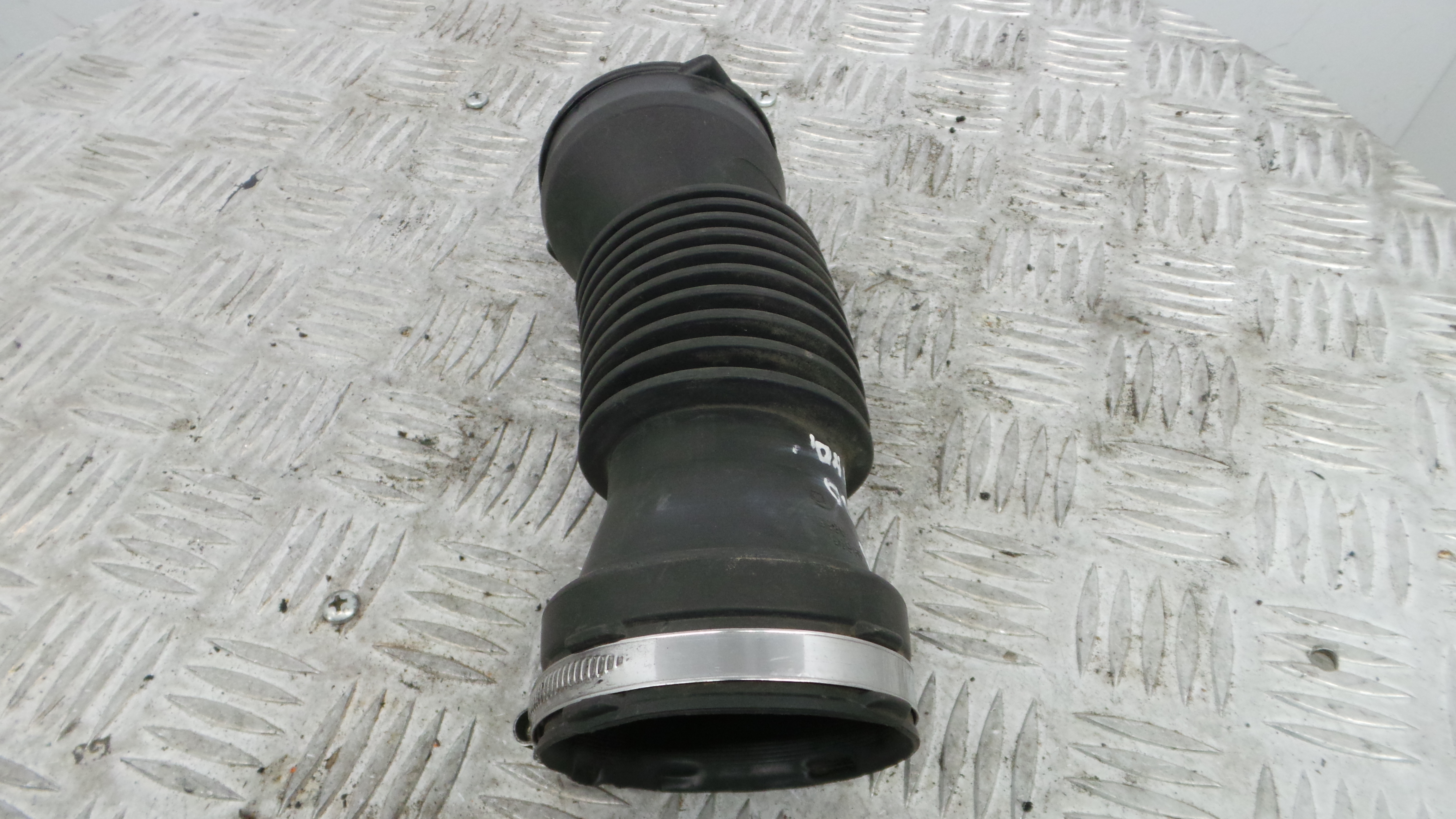 Tubo Caixa Filtro Ar 9674127880 - PEUGEOT 308 II (LB_, LP_, LW_, LH_, L3_)-36554763