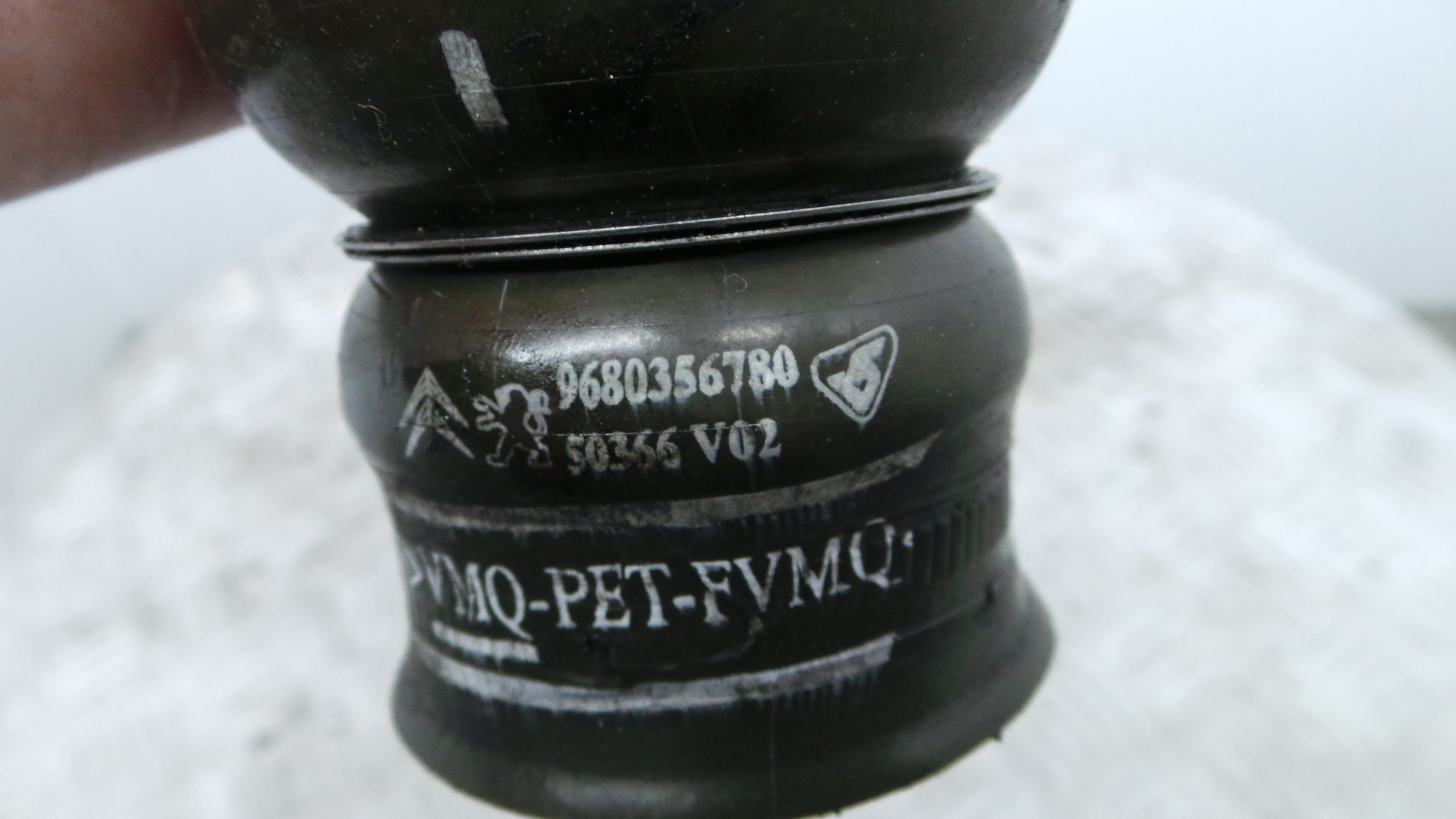 Tubo Intercooler 9680356780 - CITROËN C4 I (LC_)-36557865