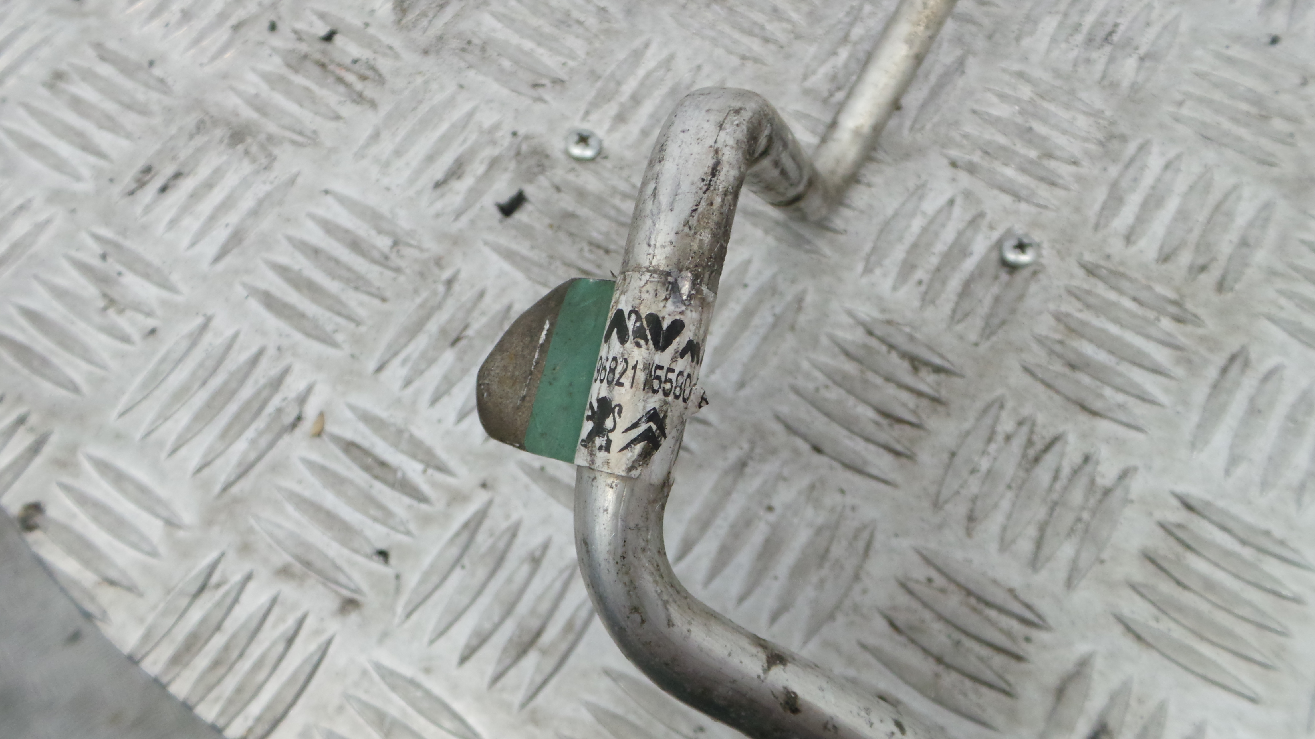 Tubo Ar Condicionado 9682115580 - PEUGEOT 208 I (CA_, CC_)-36557891