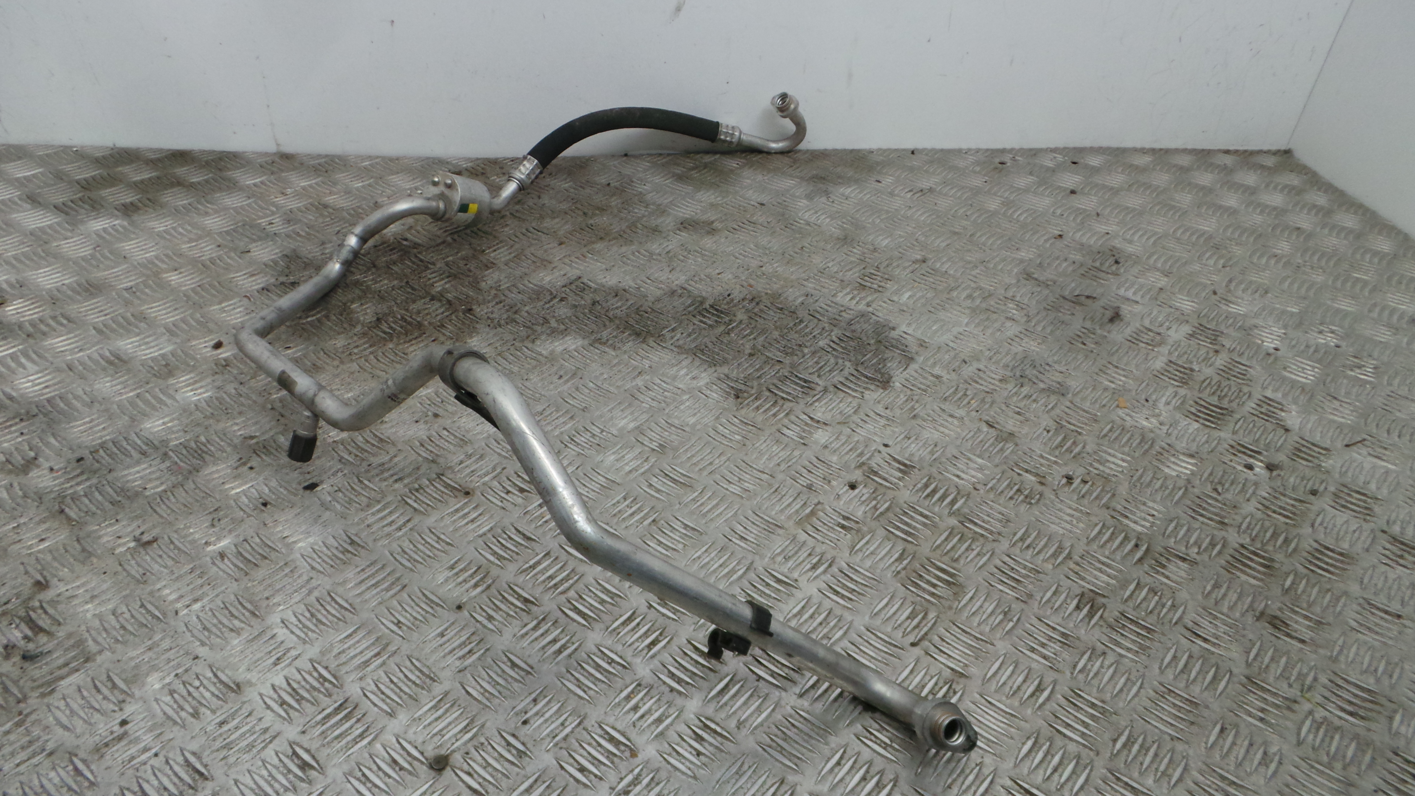 Tubo Ar Condicionado 9682124080 - PEUGEOT 208 I (CA_, CC_)-36557917