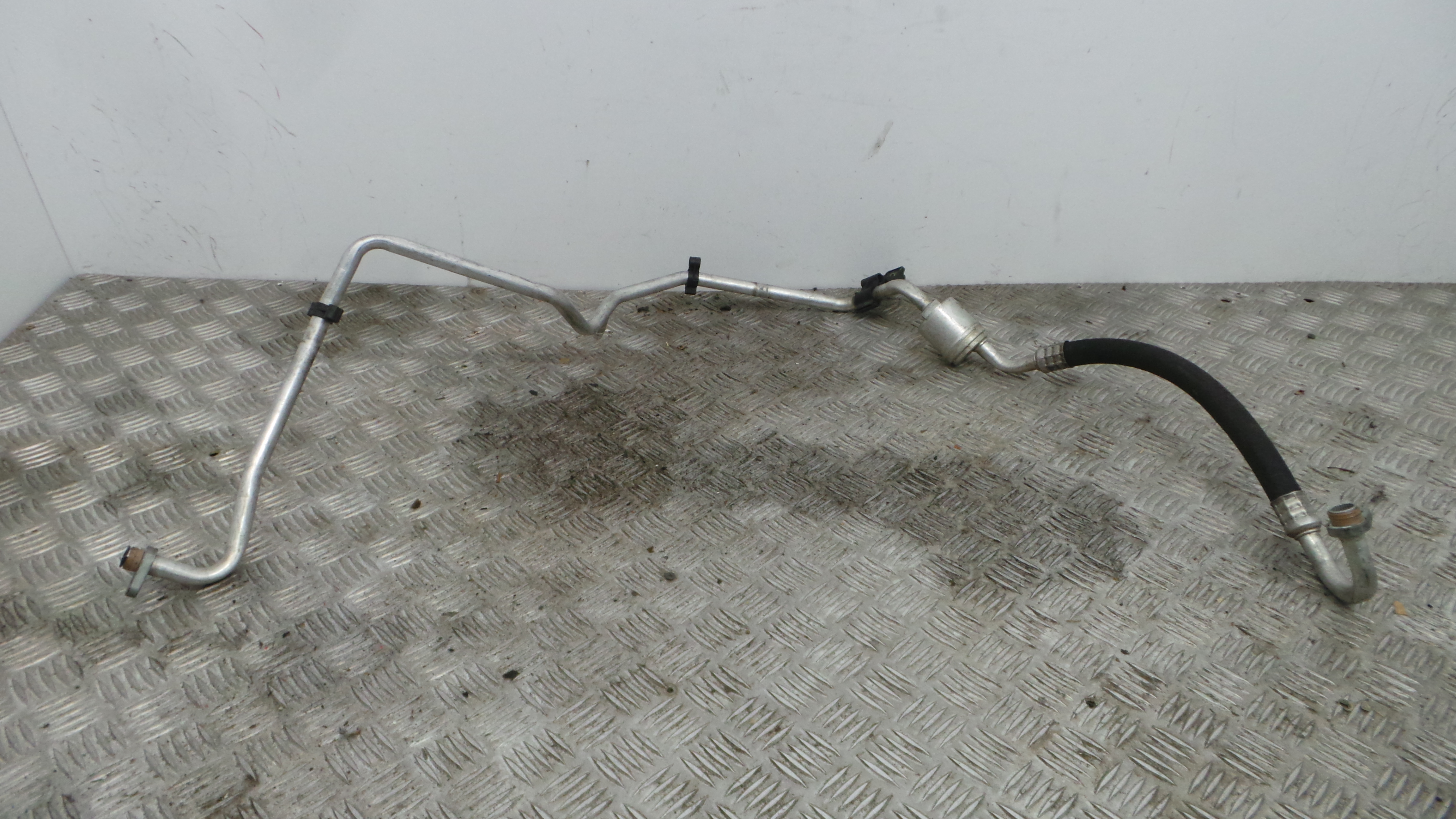 Tubo Ar Condicionado  - CITROËN C3 II (SC_)-36557923