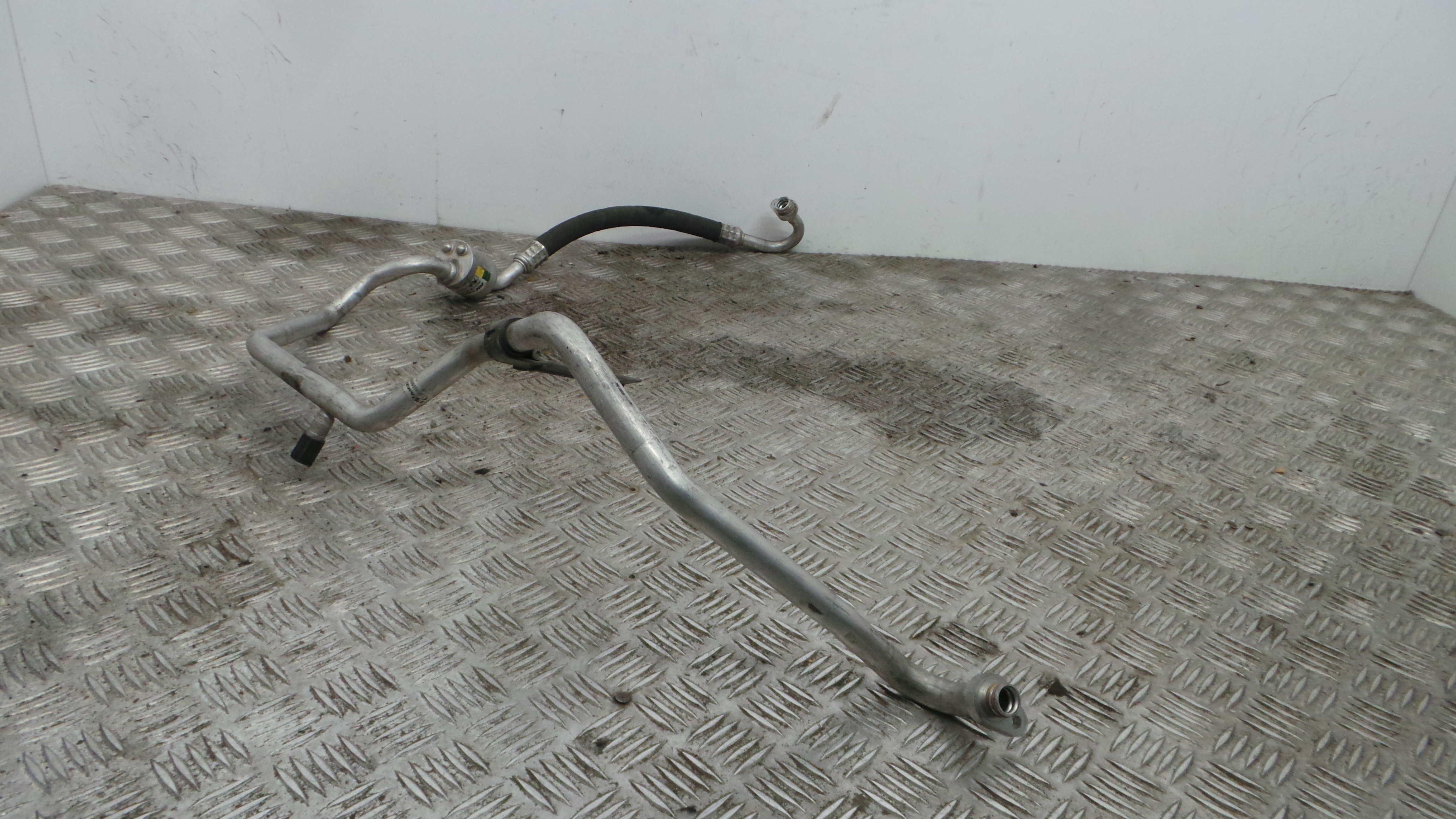 Tubo Ar Condicionado 9682124080 - CITROËN C3 II (SC_)-36558304