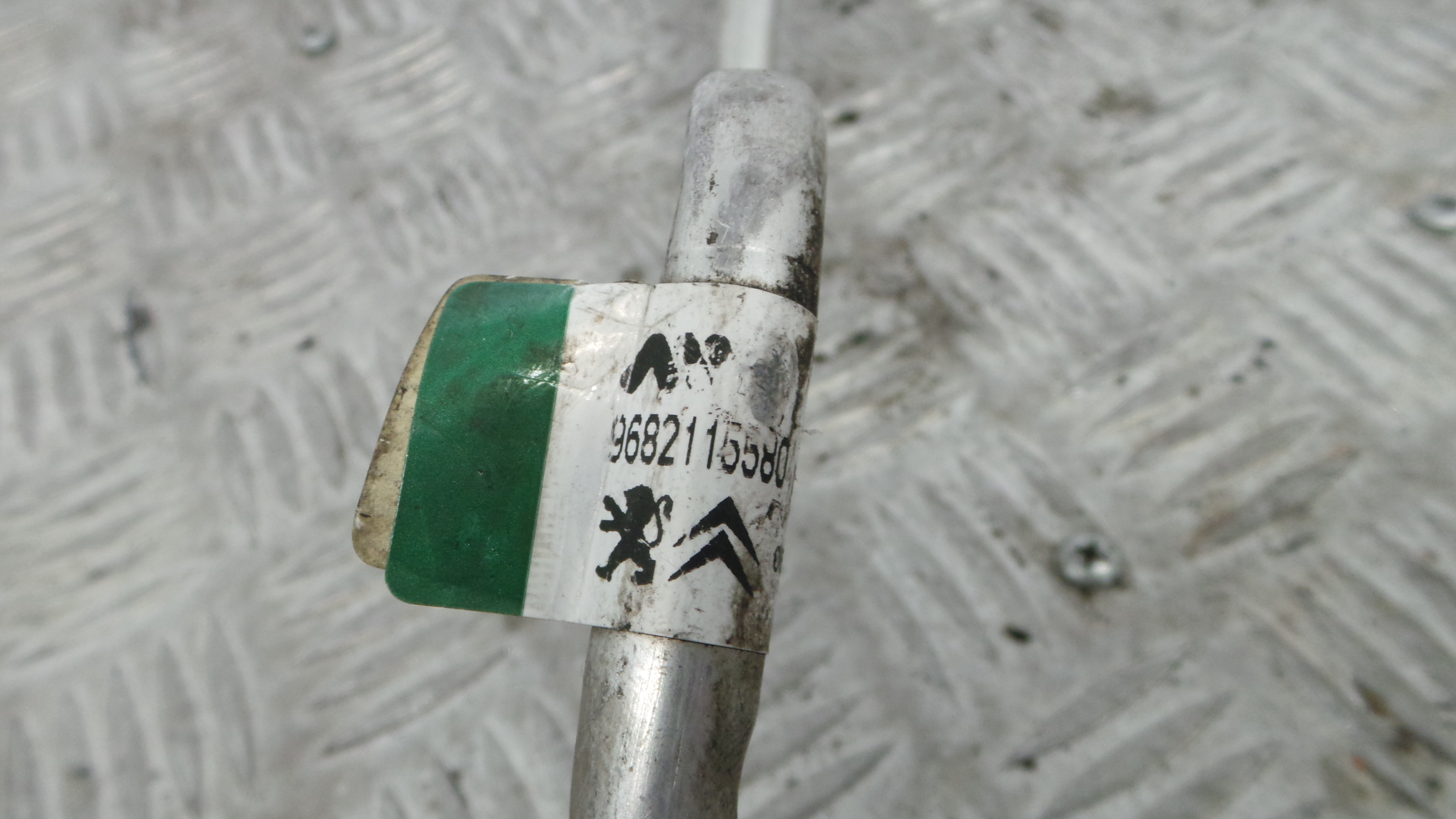 Tubo Ar Condicionado 9682115580 - PEUGEOT 208 I (CA_, CC_)-36558684