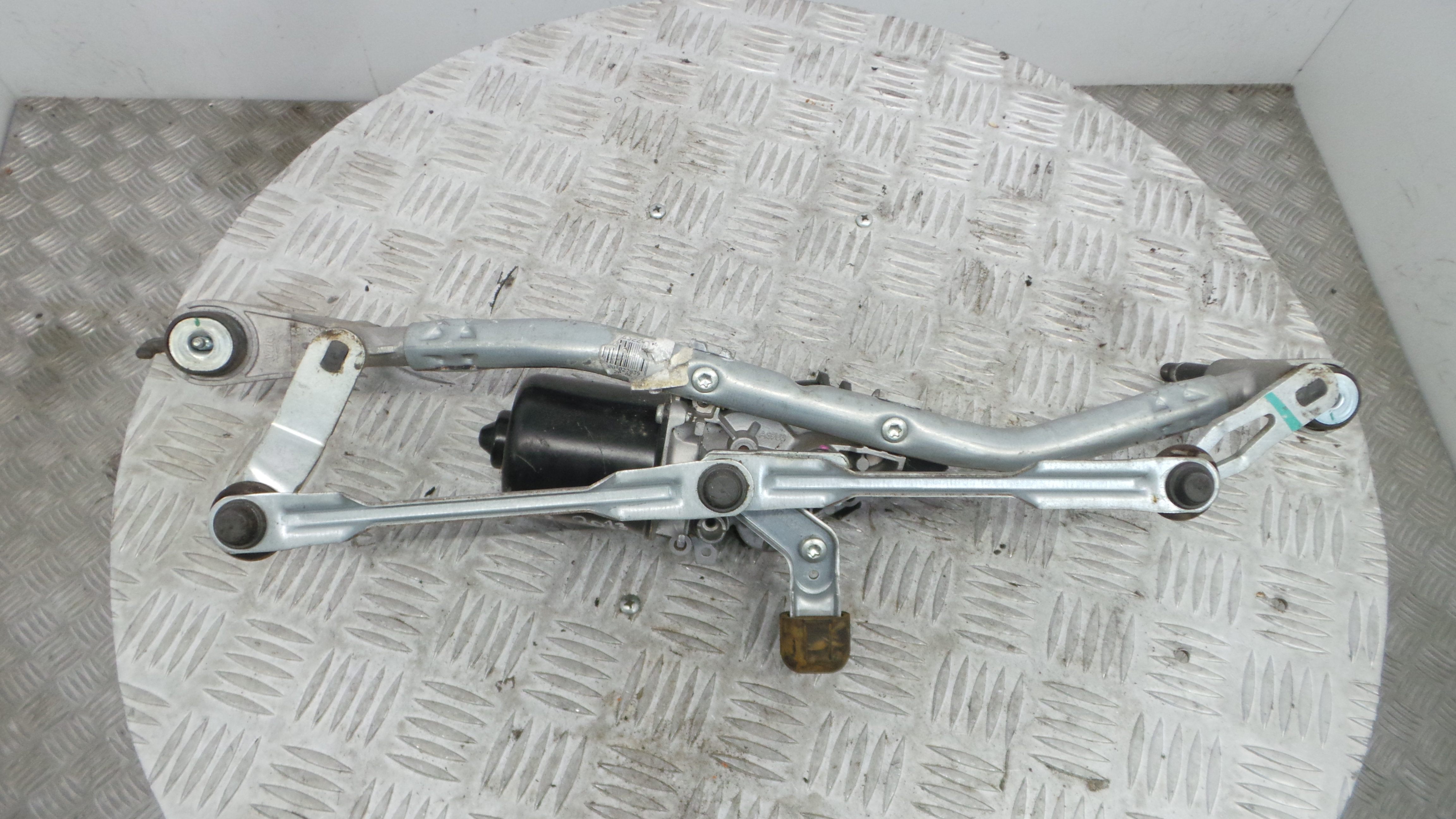 Motor Limpa Vidros Frente  6405QJ - CITROËN C3 II (SC_)-36563046