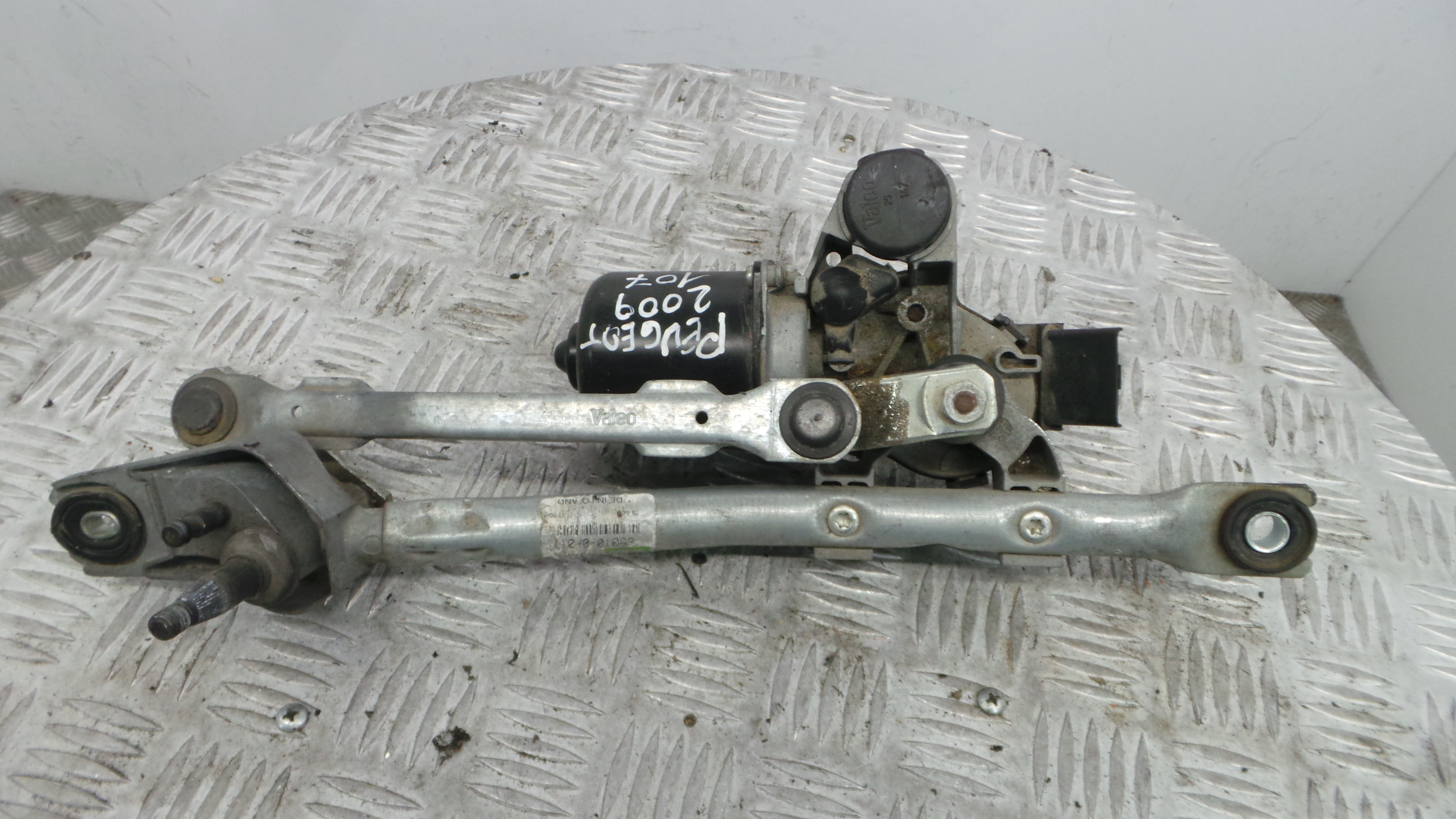 Motor Limpa Vidros Frente  85010-0H011 - PEUGEOT 107 (PM_, PN_)-36563179