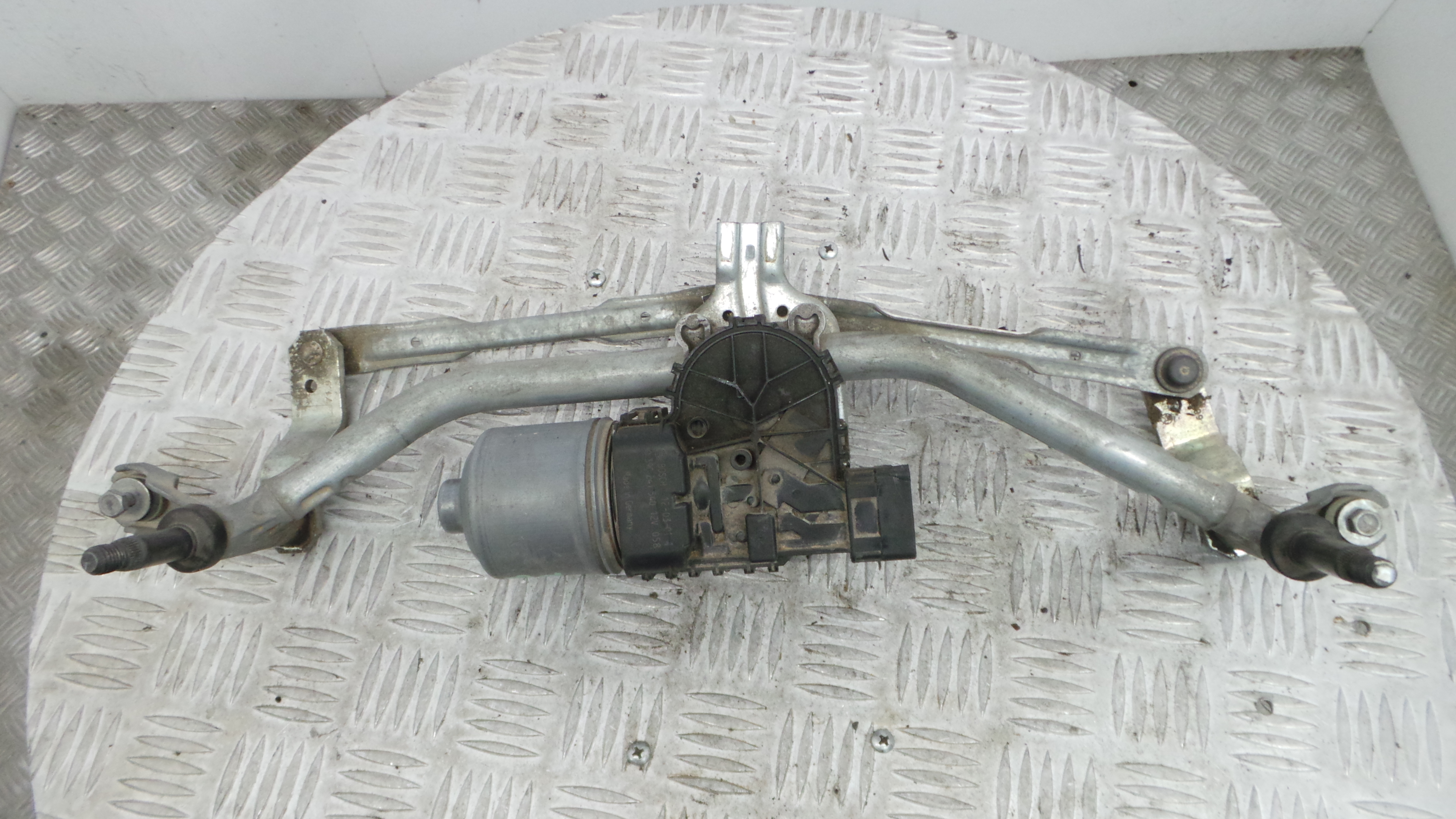 Motor Limpa Vidros Frente  9673222580 - PEUGEOT 208 I (CA_, CC_)-36563553