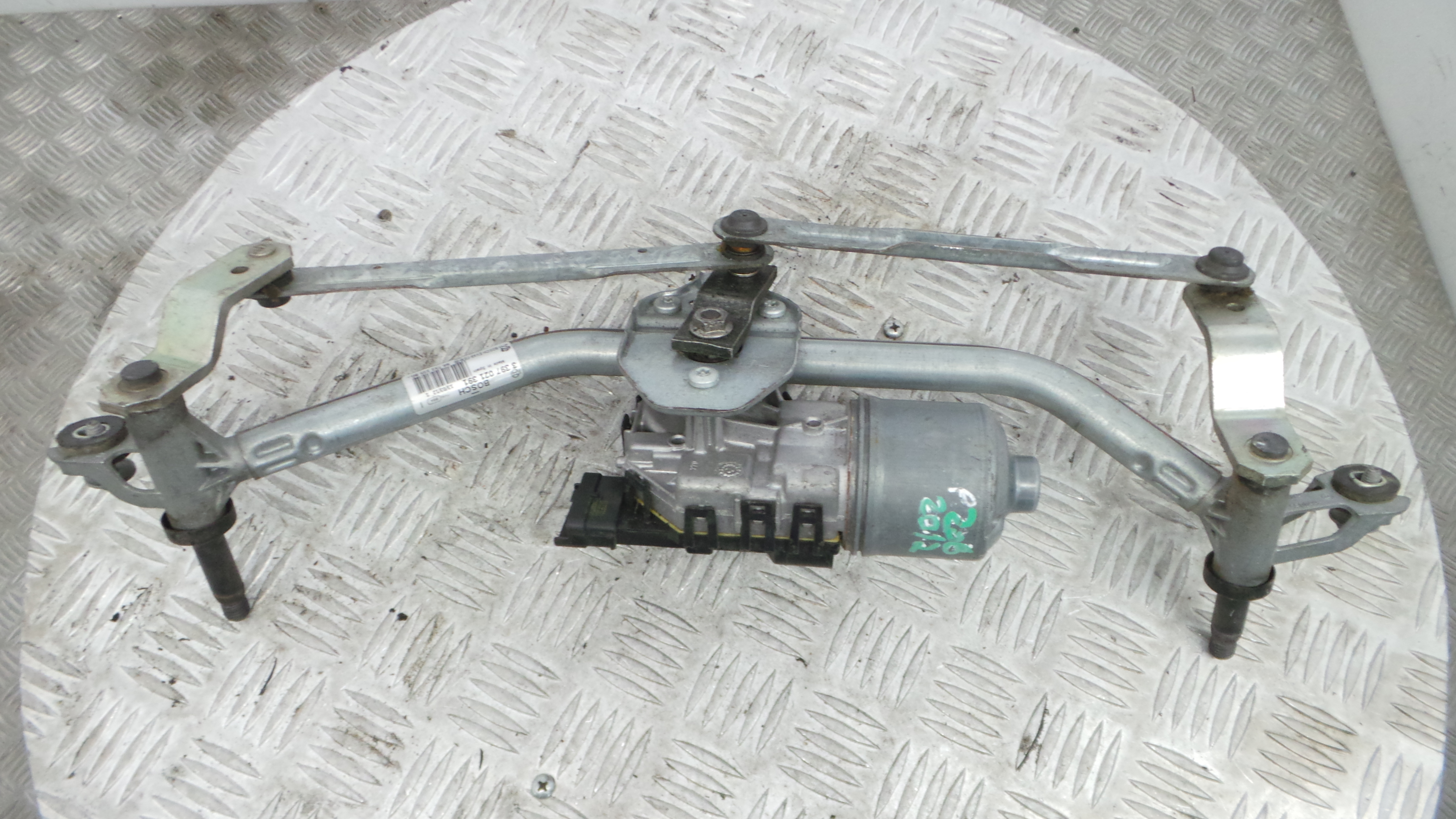 Motor Limpa Vidros Frente  9673222580 - PEUGEOT 208 I (CA_, CC_)-36563553