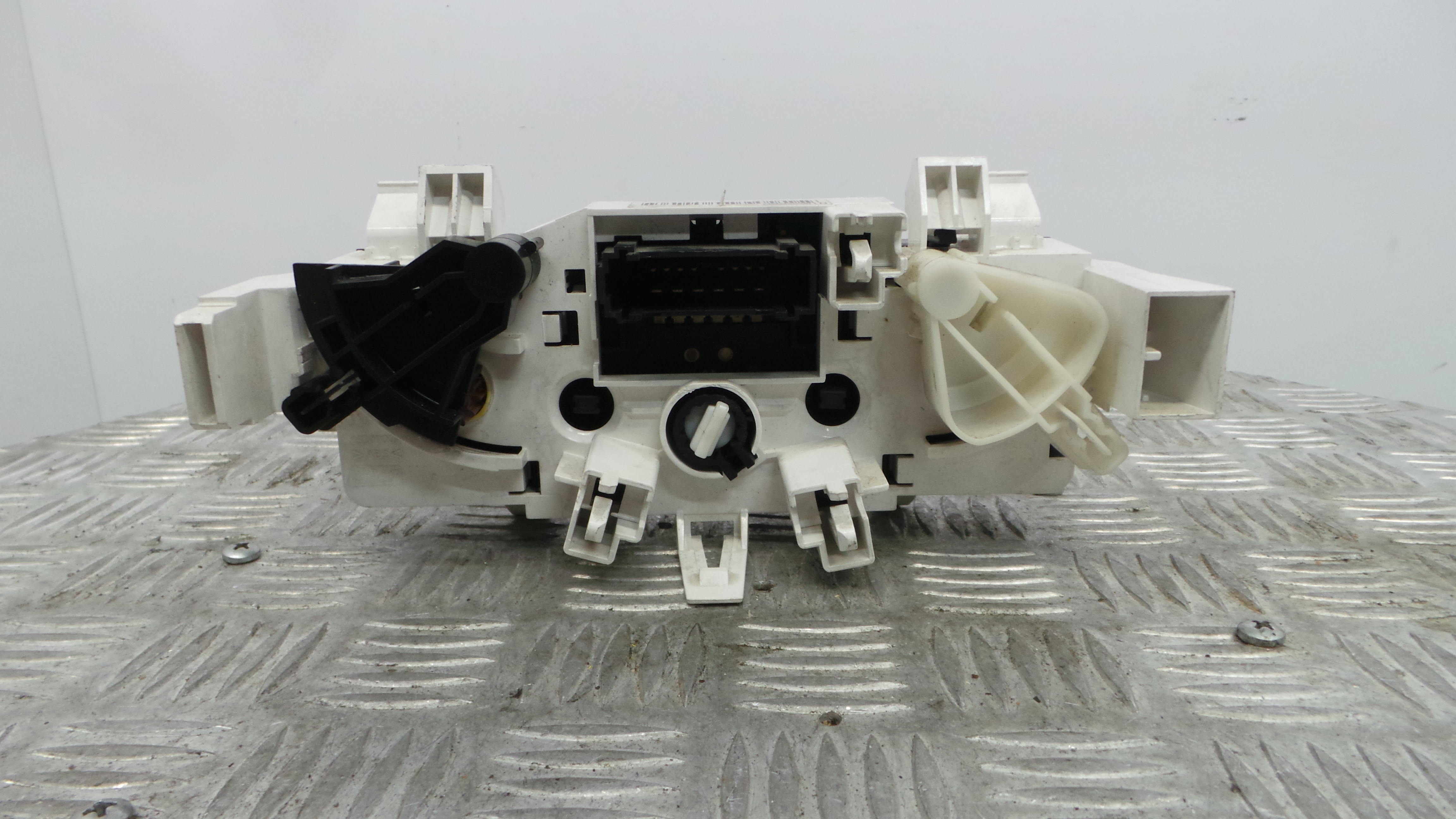 Comando da Sofagem / Climatronic N105560A - CITROËN C3 I (FC_, FN_)-36586321