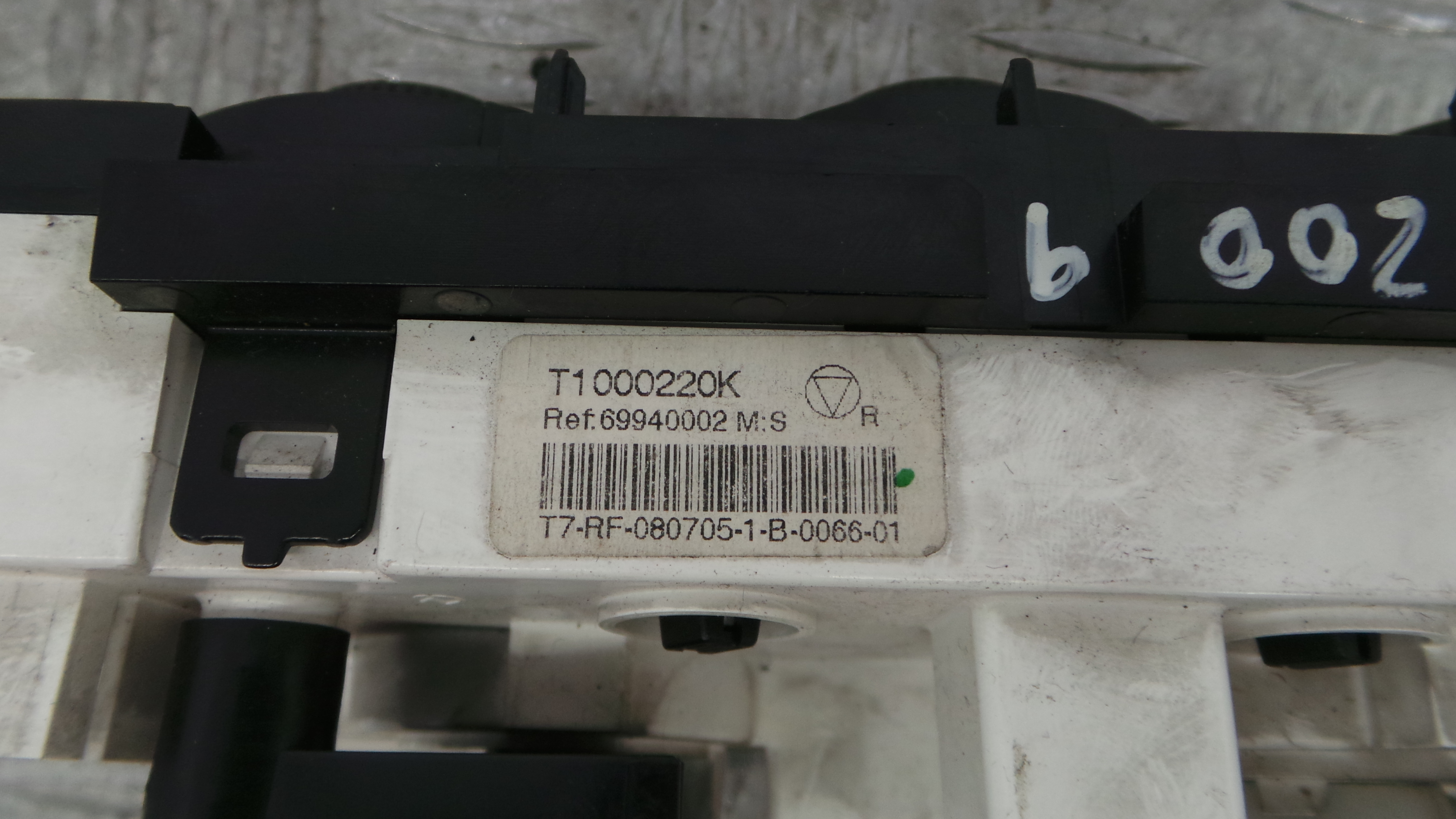 Comando da Sofagem / Climatronic T1000220K - PEUGEOT 308 I (4A_, 4C_)-36589111