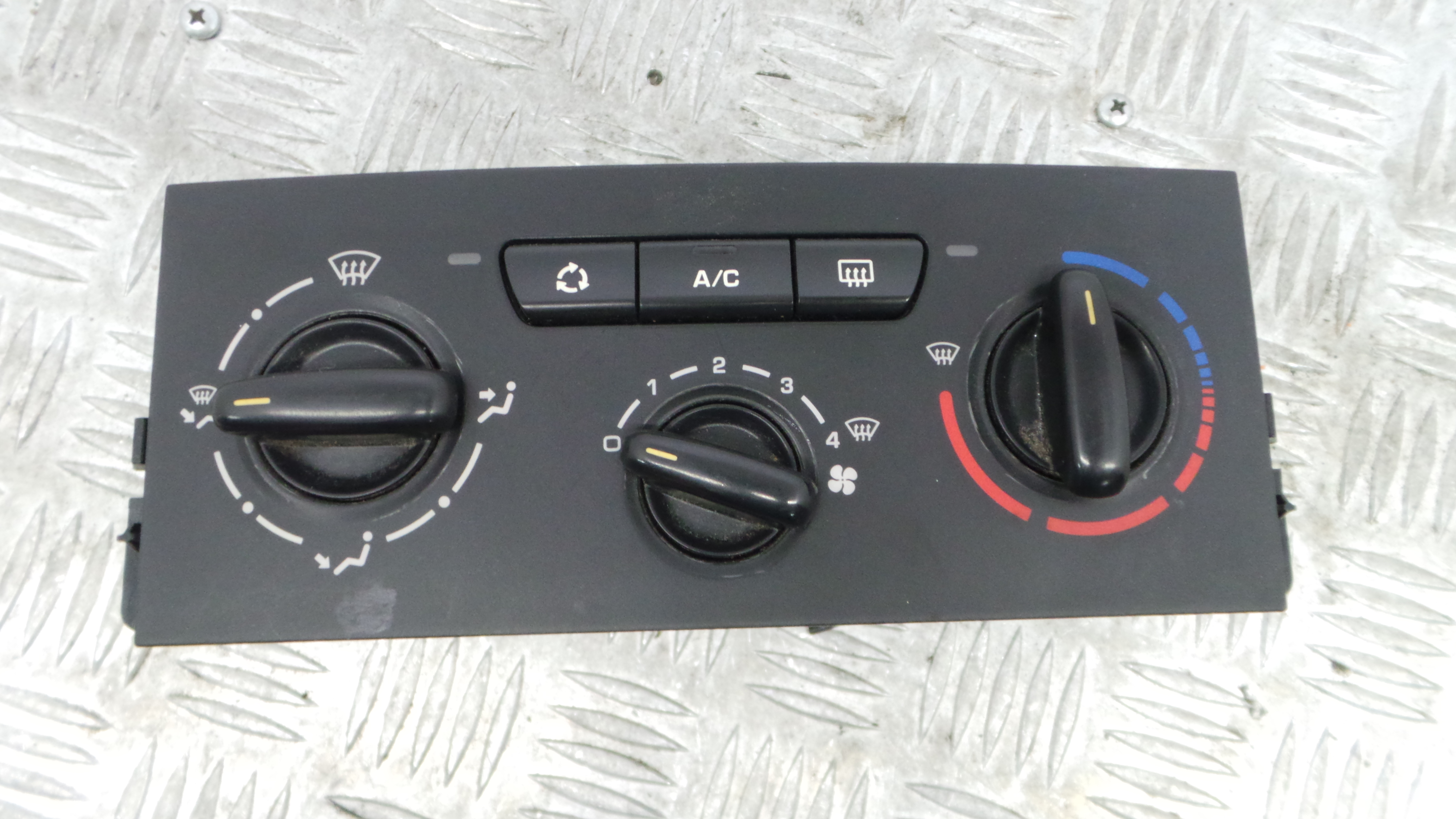 Comando da Sofagem / Climatronic N102080F - PEUGEOT 207 (WA_, WC_), 207/207+ (WA_, WC_)-36589135