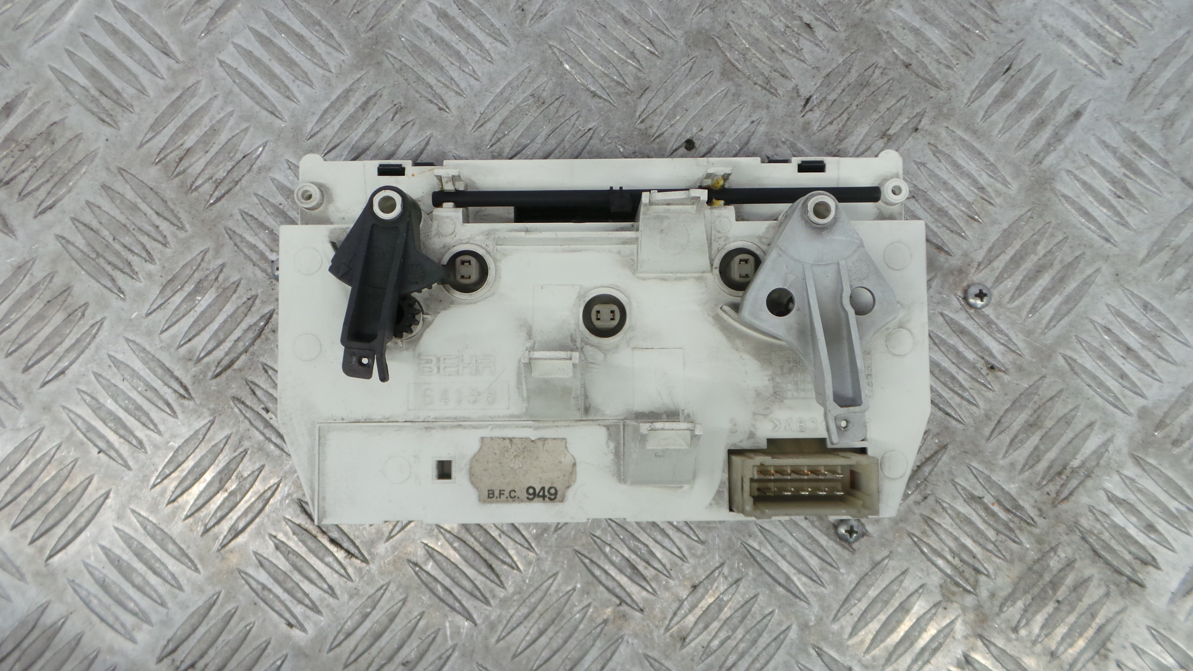 Comando da Sofagem / Climatronic 64138 - PEUGEOT 206 Hatchback (2A/C)-36589179