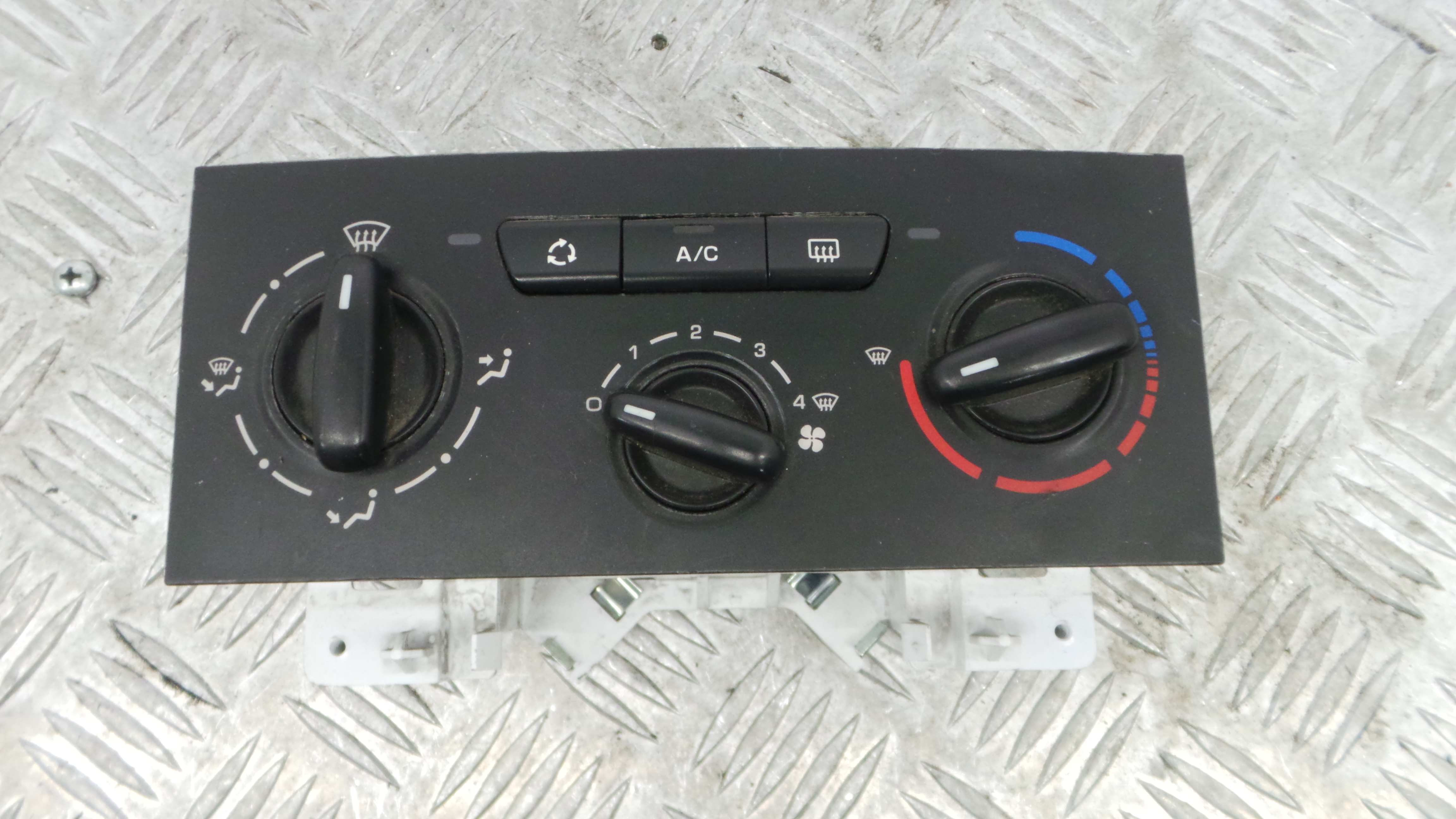 Comando da Sofagem / Climatronic 1400153380 - PEUGEOT PARTNER Caixa/monovolume-36593022