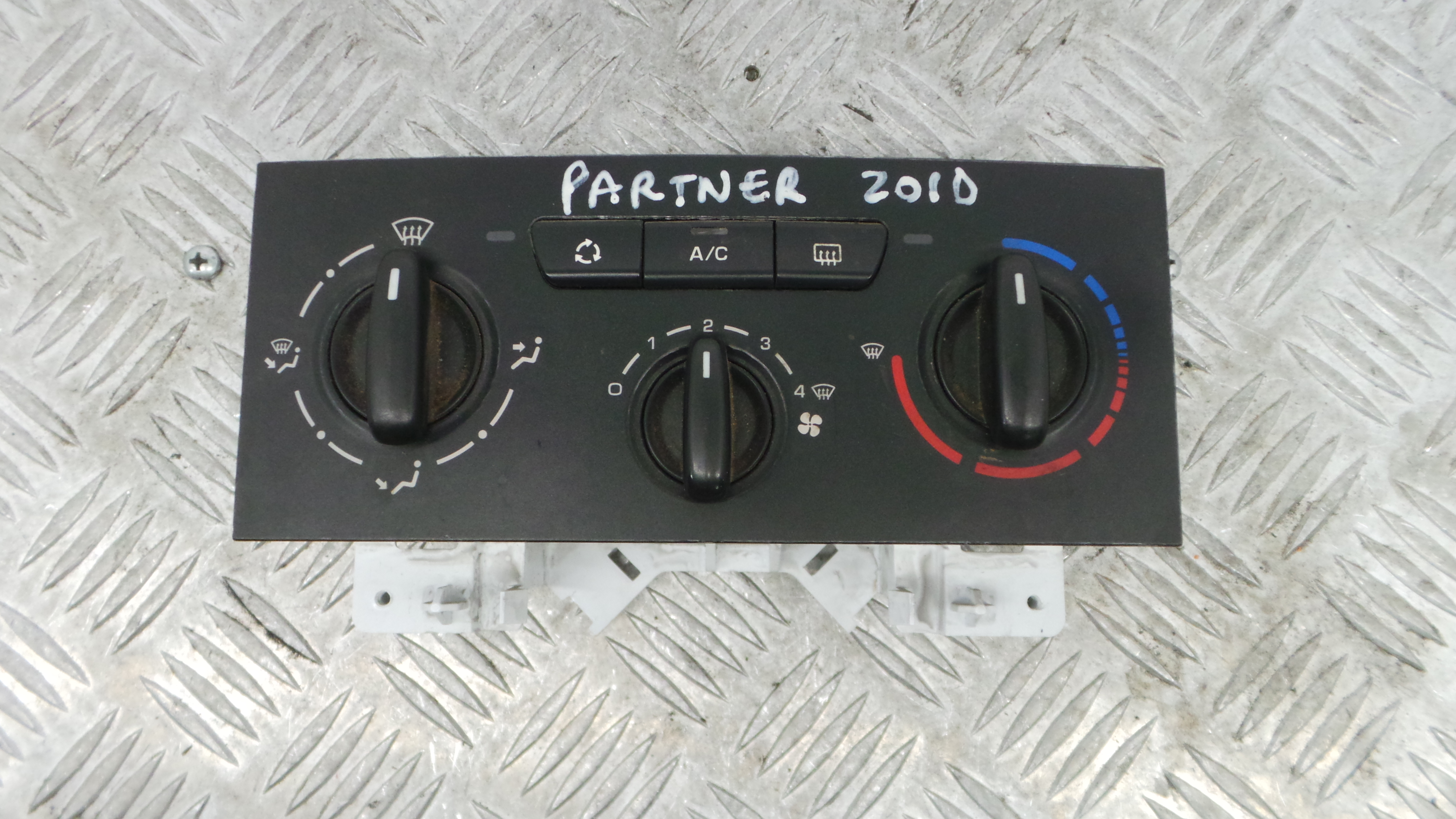 Comando da Sofagem / Climatronic 1400153380 - PEUGEOT PARTNER Caixa/monovolume-36593025