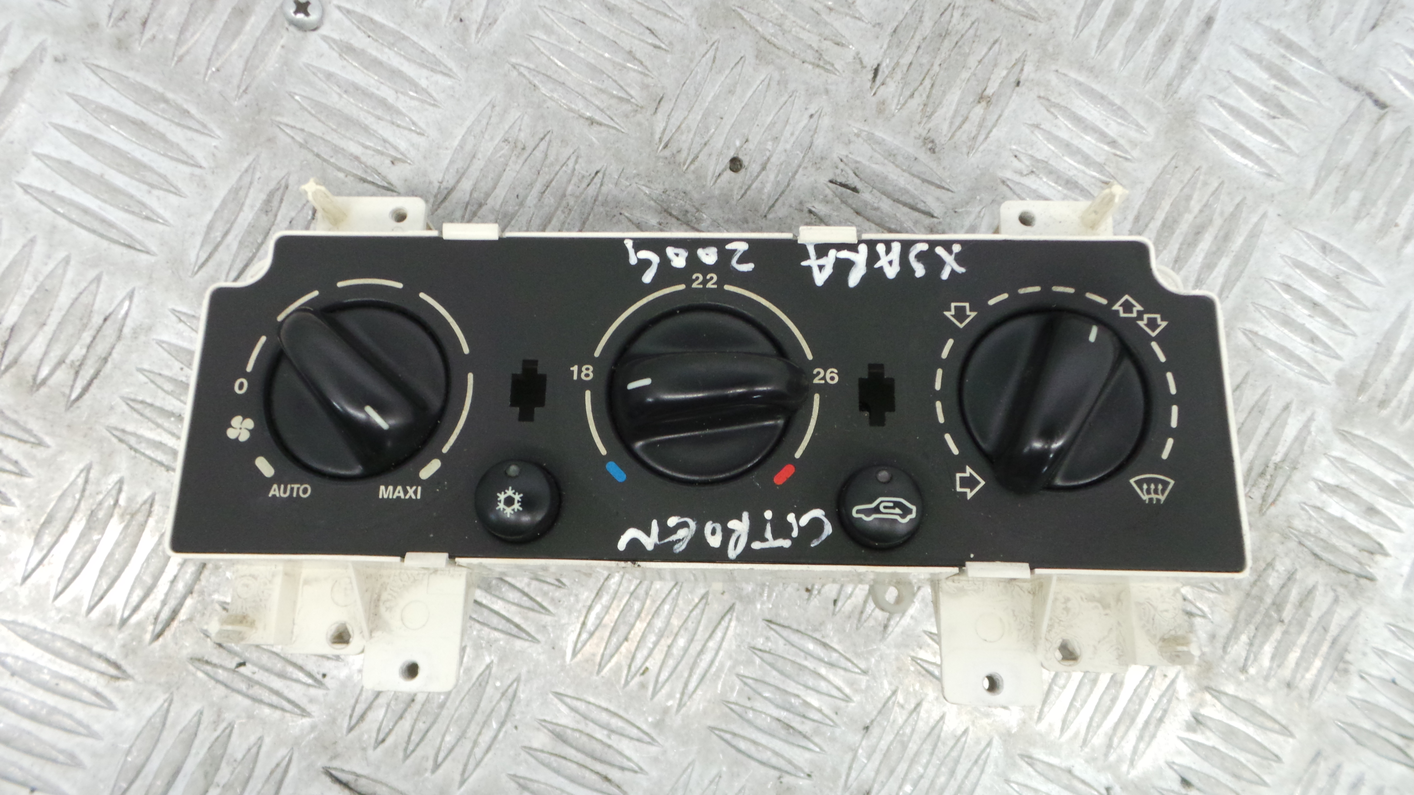 Comando da Sofagem / Climatronic N100107M - CITROËN XSARA (N1)-36593028