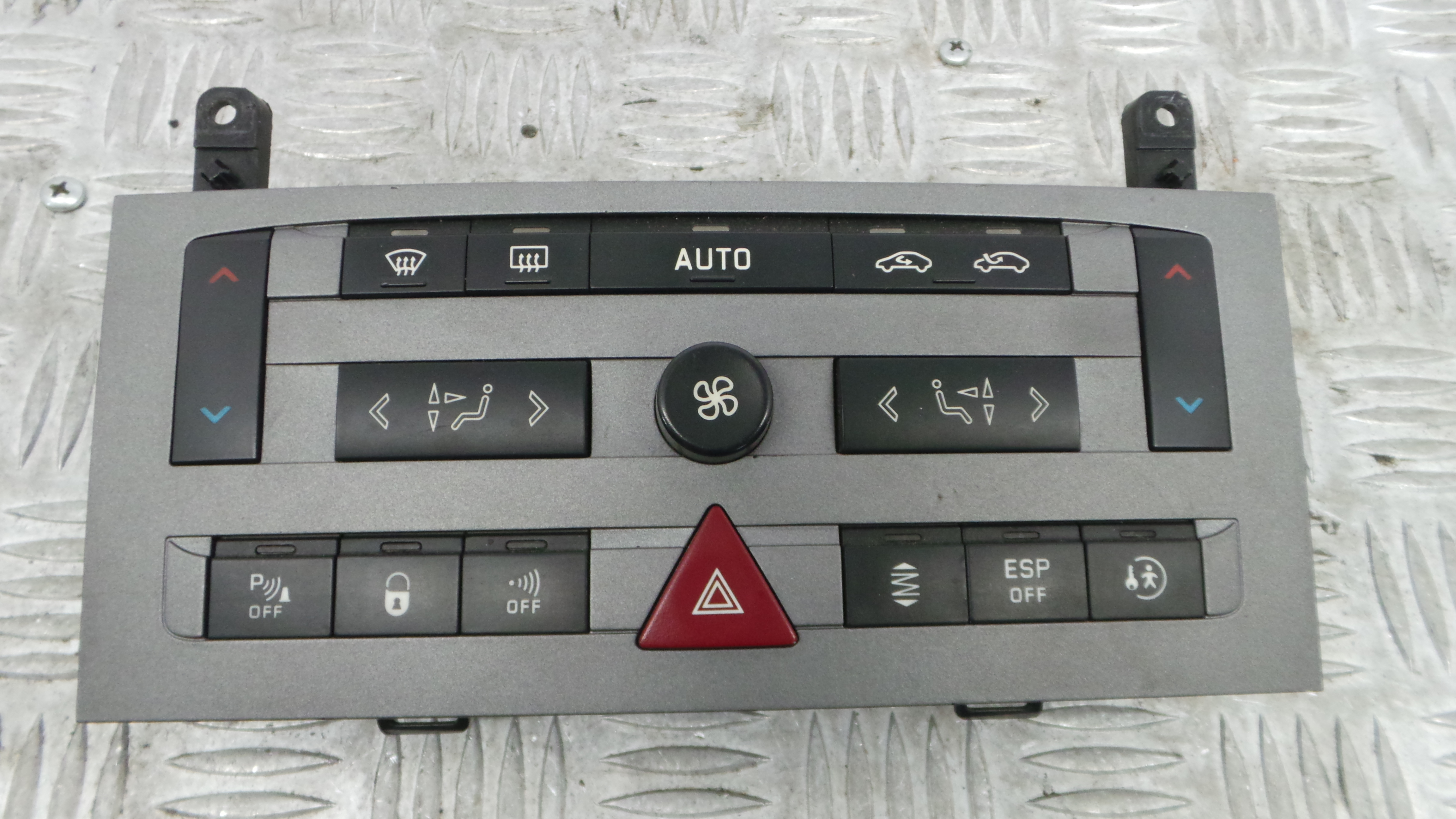 Comando da Sofagem / Climatronic 96573322YW - PEUGEOT 407 SW (6E_, 6D_)-36593089