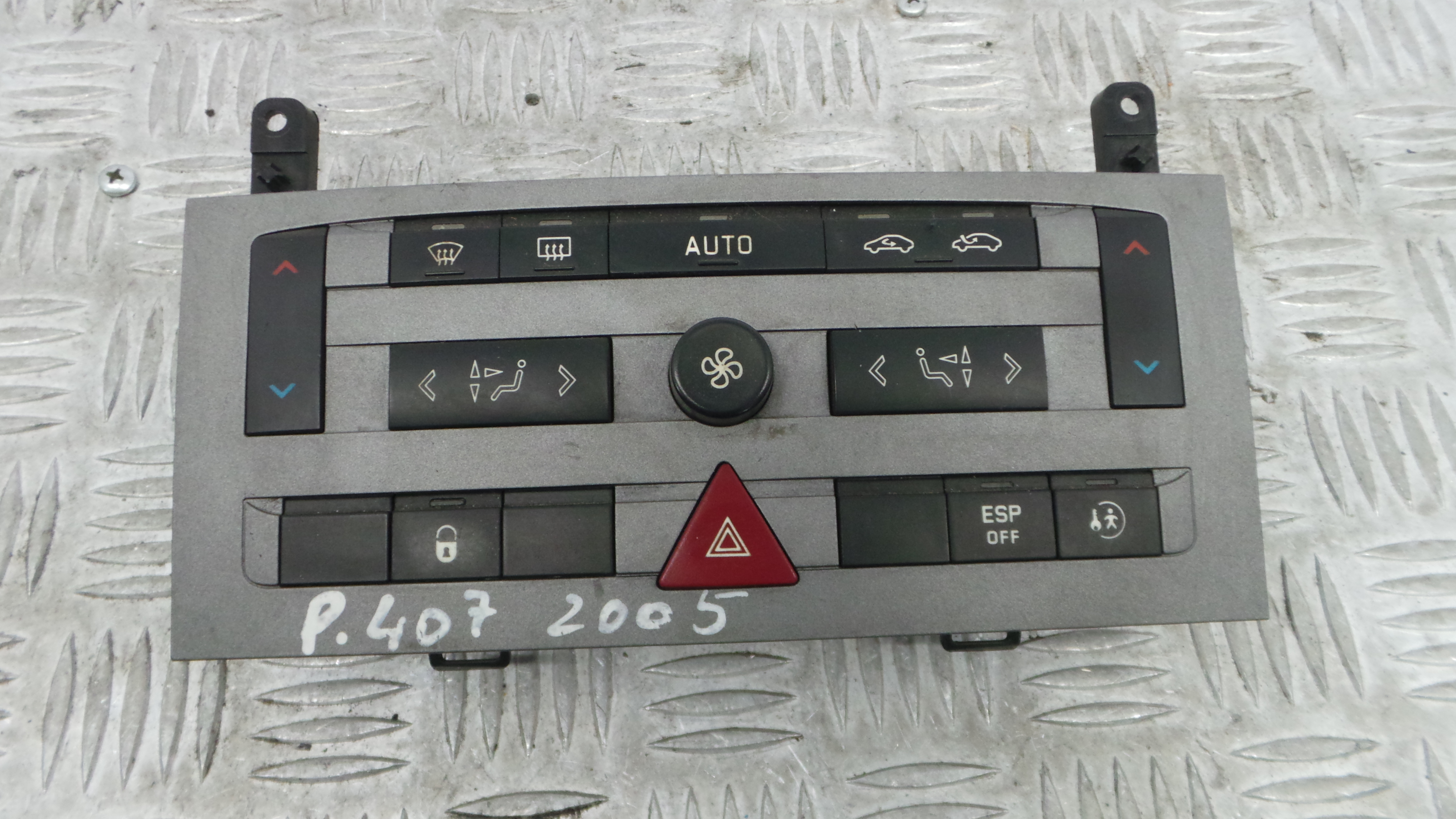 Comando da Sofagem / Climatronic 96573322YW - PEUGEOT 407 (6D_)-36593140