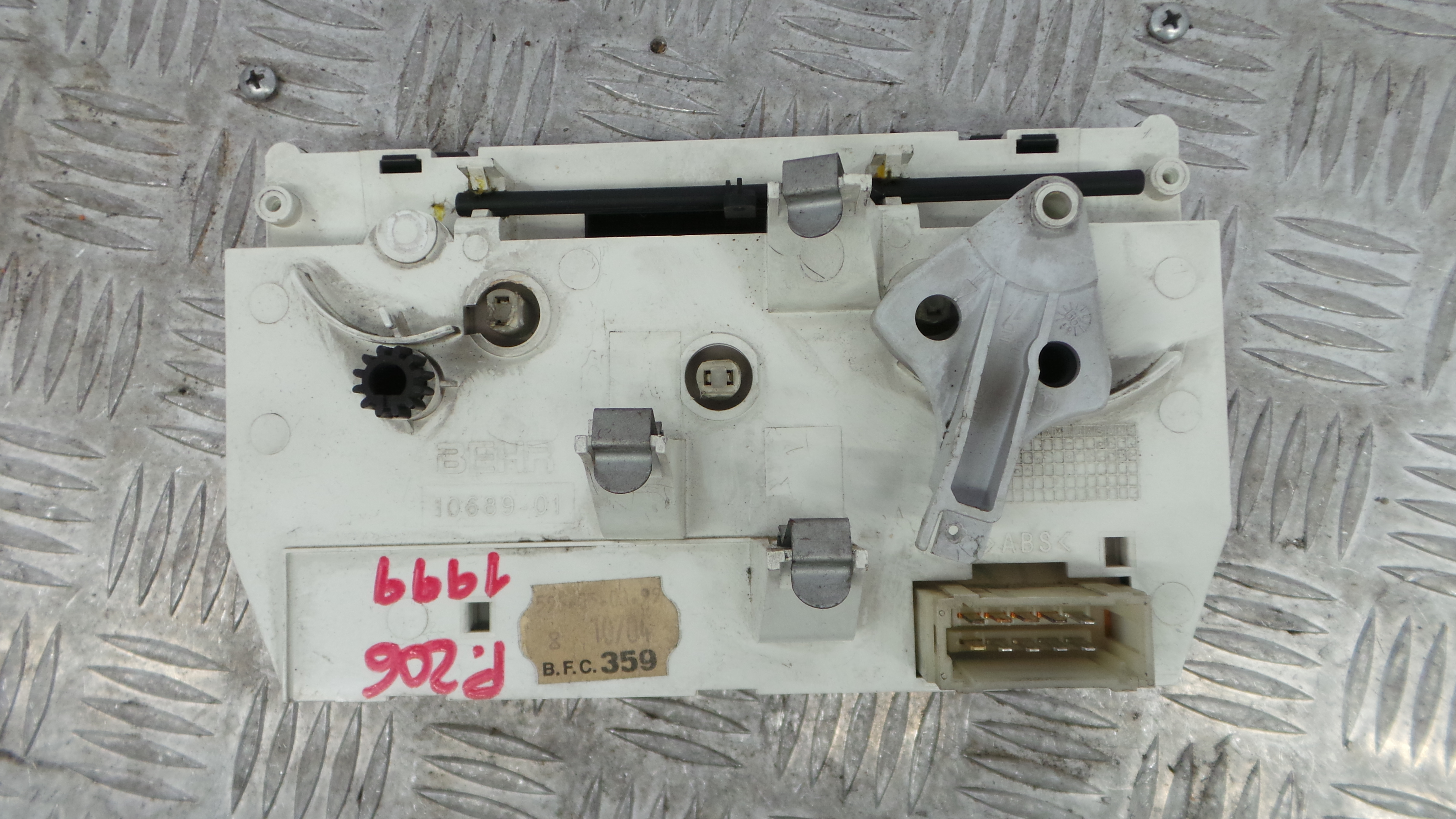 Comando da Sofagem / Climatronic 10689-01 - PEUGEOT 206 Hatchback (2A/C)-36593187