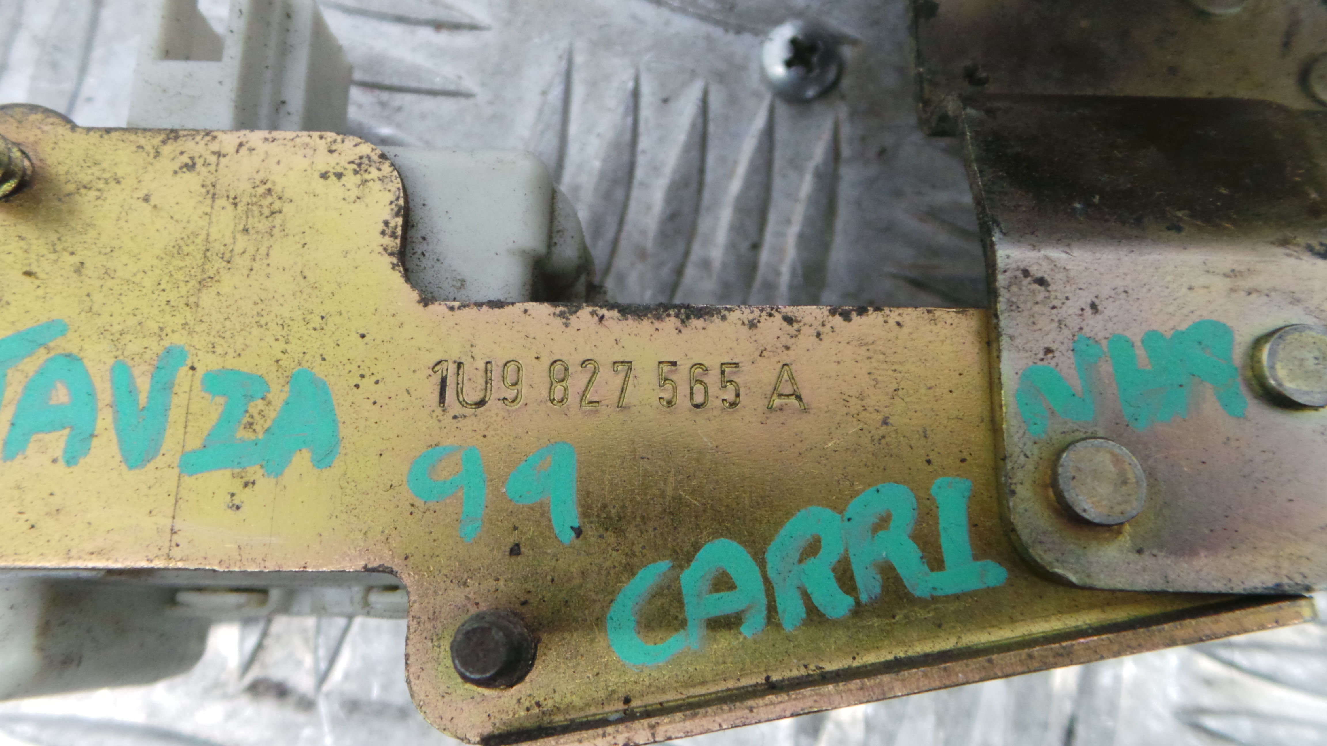 Canhão De Fechadura 1U9827565 - SKODA OCTAVIA I Combi (1U5)-36593414