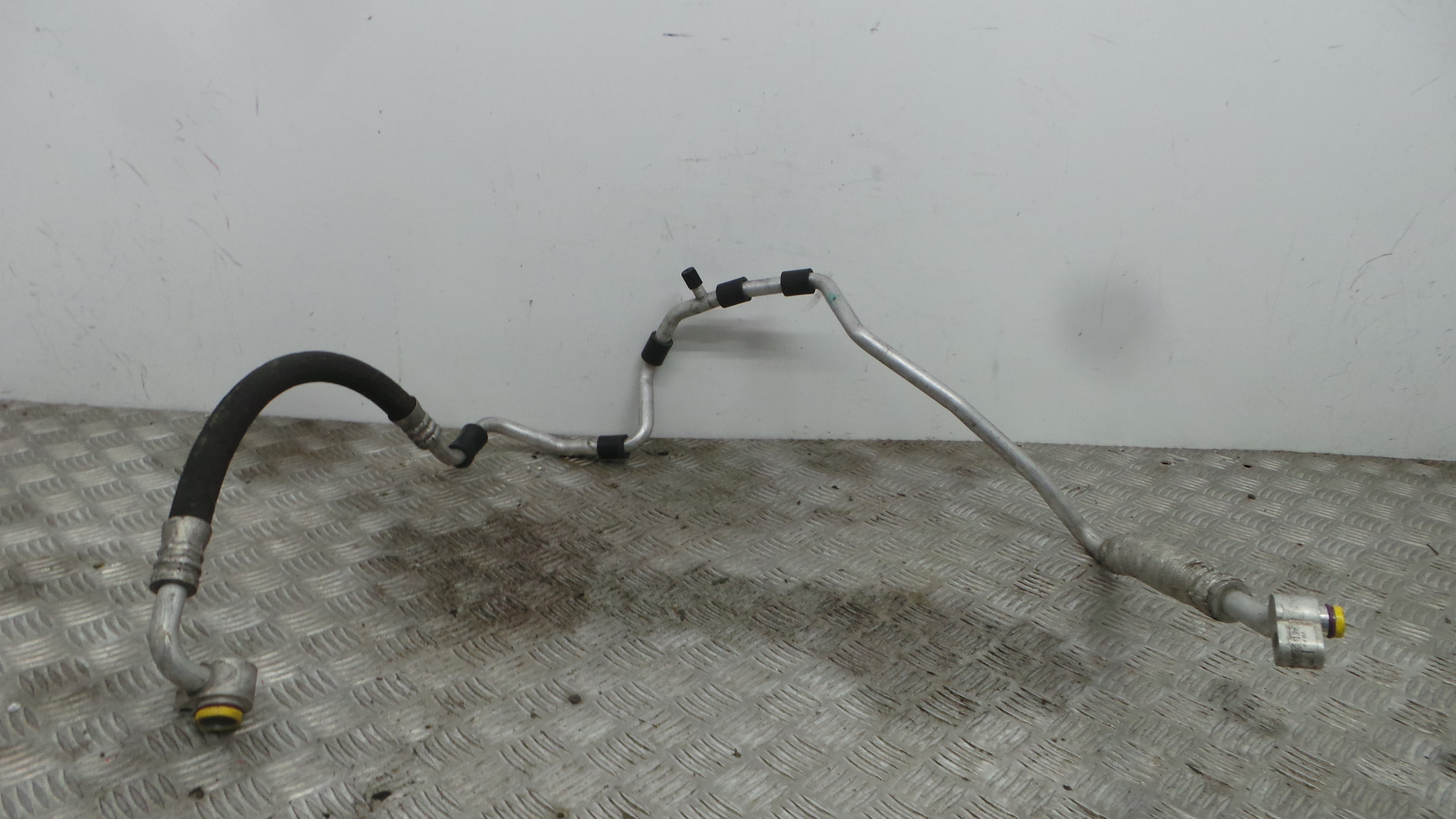 Tubo Ar Condicionado 1K0820743AM - VW GOLF V (1K1)-36594057