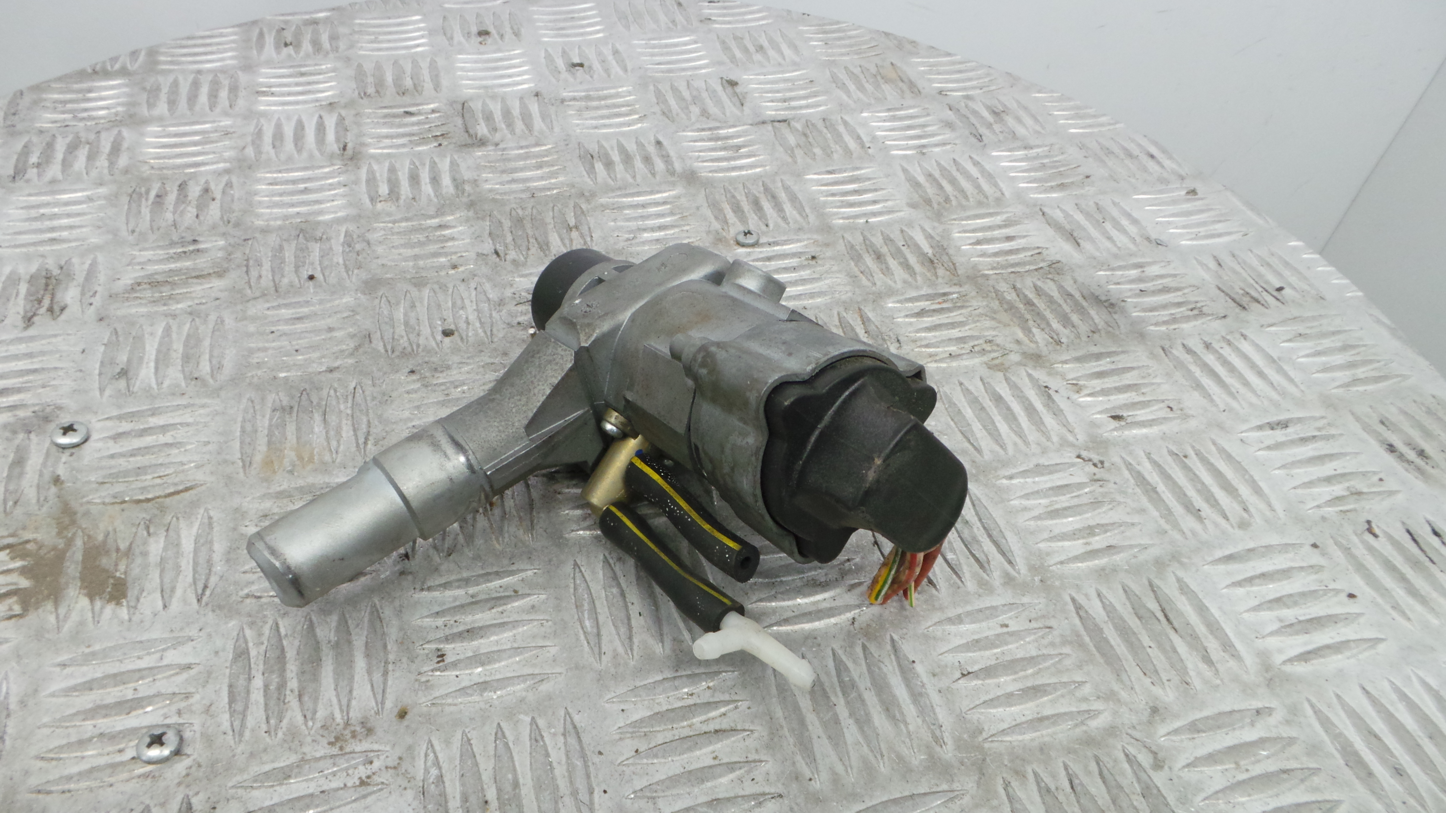 Canhão de ignição 0095457228 - MERCEDES-BENZ C-CLASS (W202)-36598295