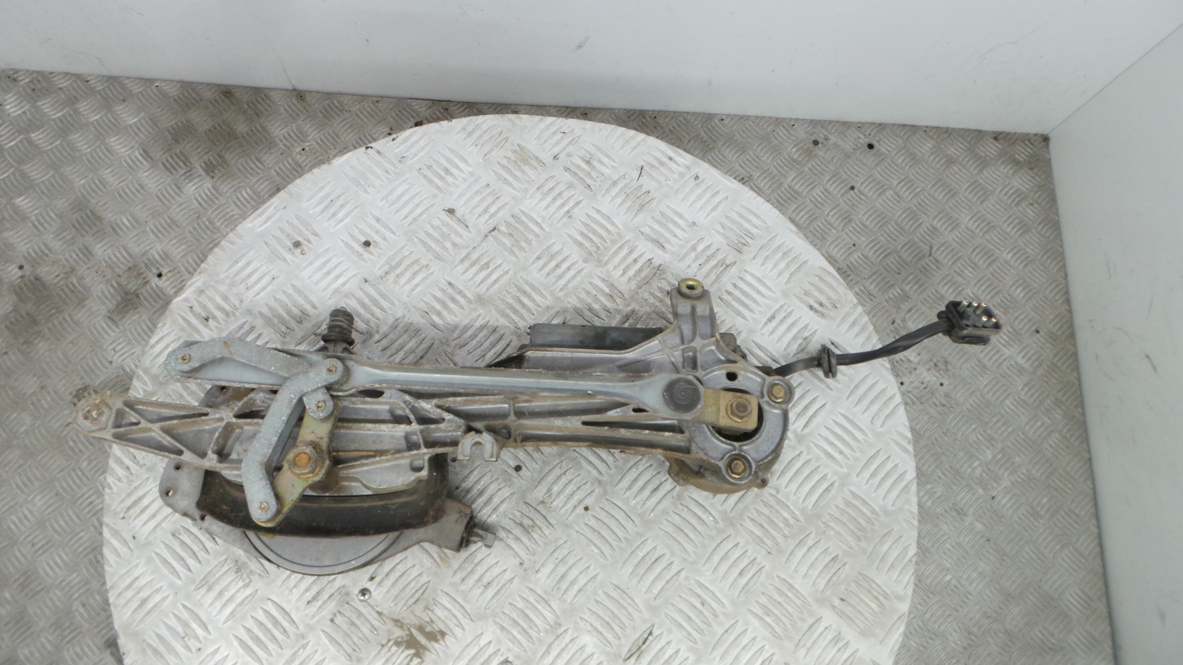 Motor Limpa Vidros Frente  2028200842 - MERCEDES-BENZ C-CLASS (W202)-36598298