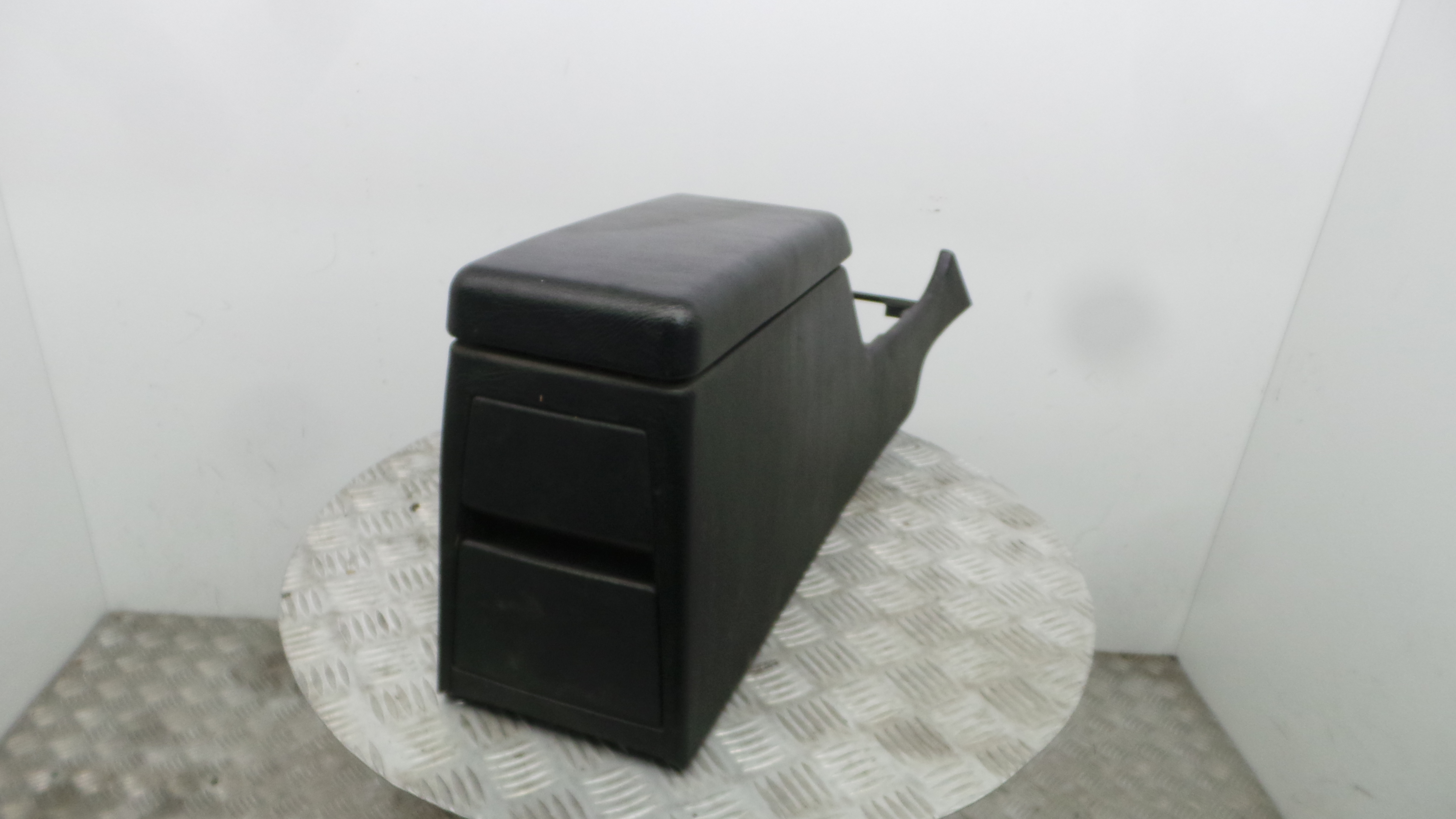 Apoio de Braço Central 2026800279 - MERCEDES-BENZ C-CLASS (W202)-36598317