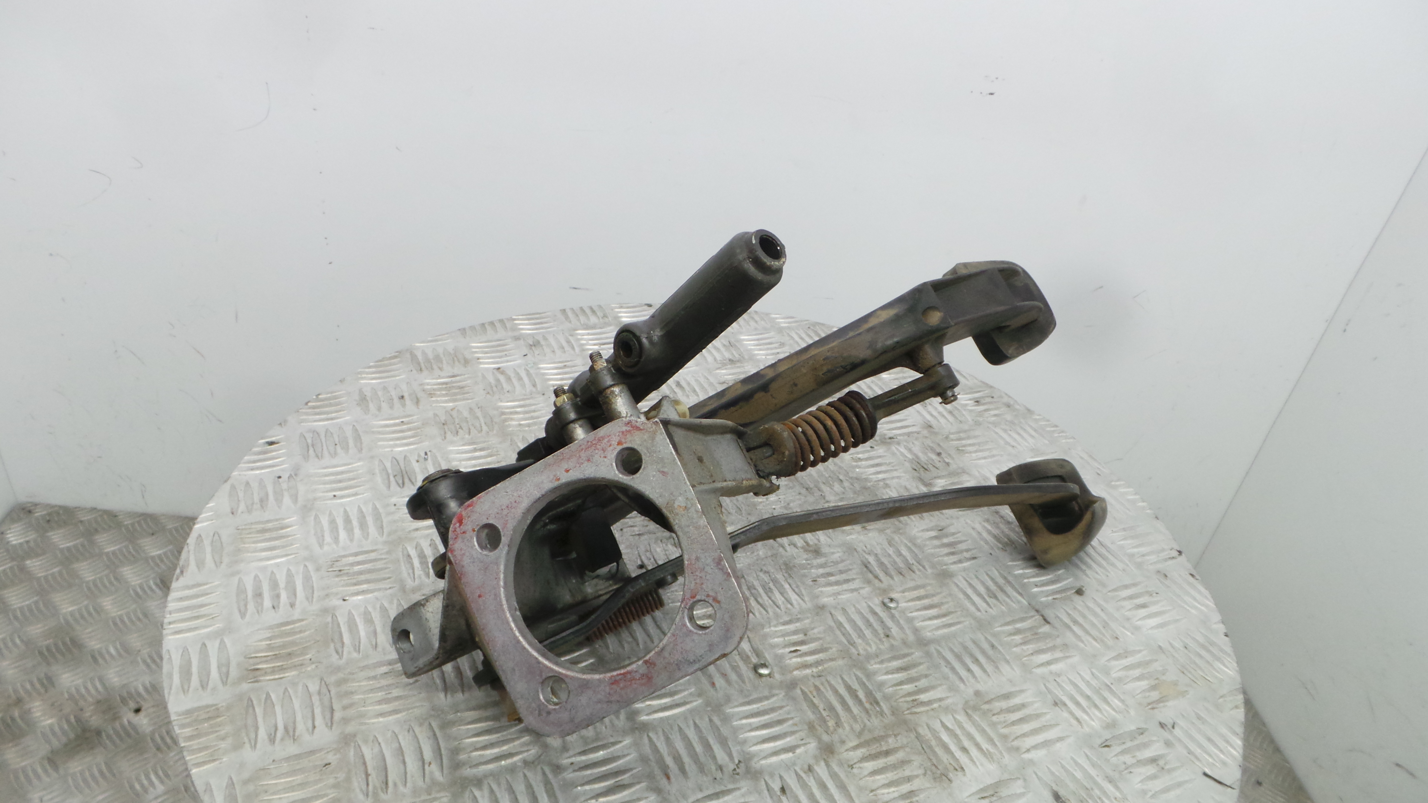 Pedal do Travão 2102900219 - MERCEDES-BENZ C-CLASS (W202)-36598329