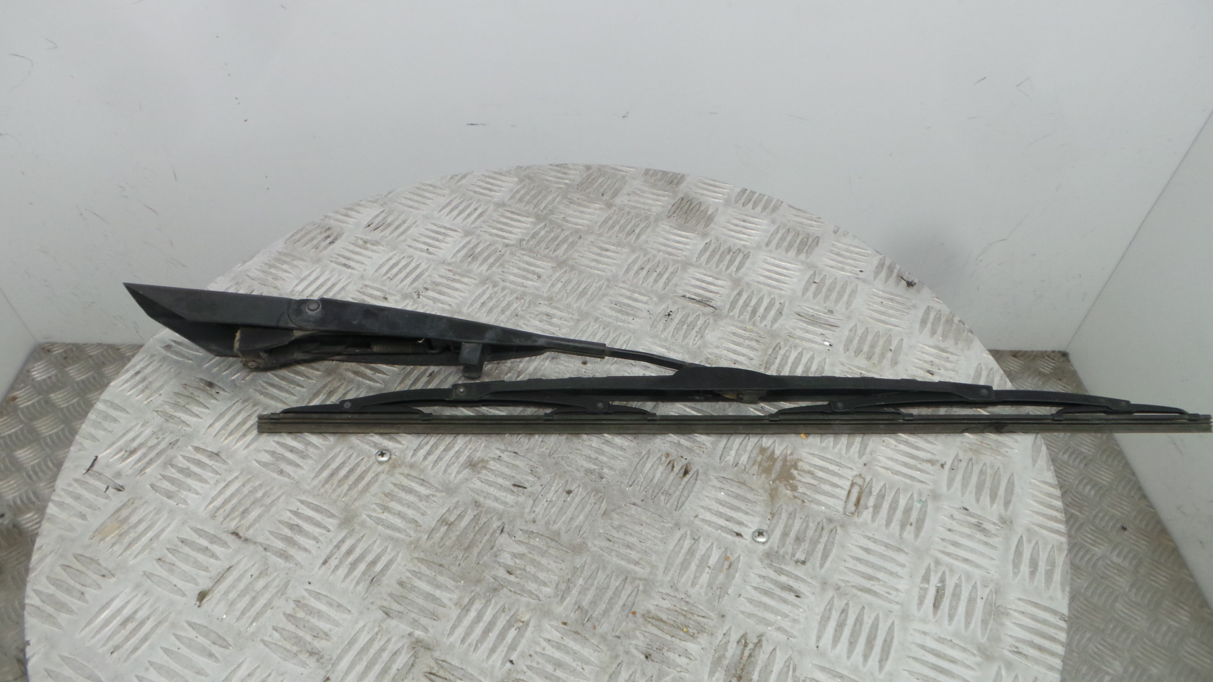 Braço Do Limpa-vidros 0960521284840 - MERCEDES-BENZ C-CLASS (W202)-36598340