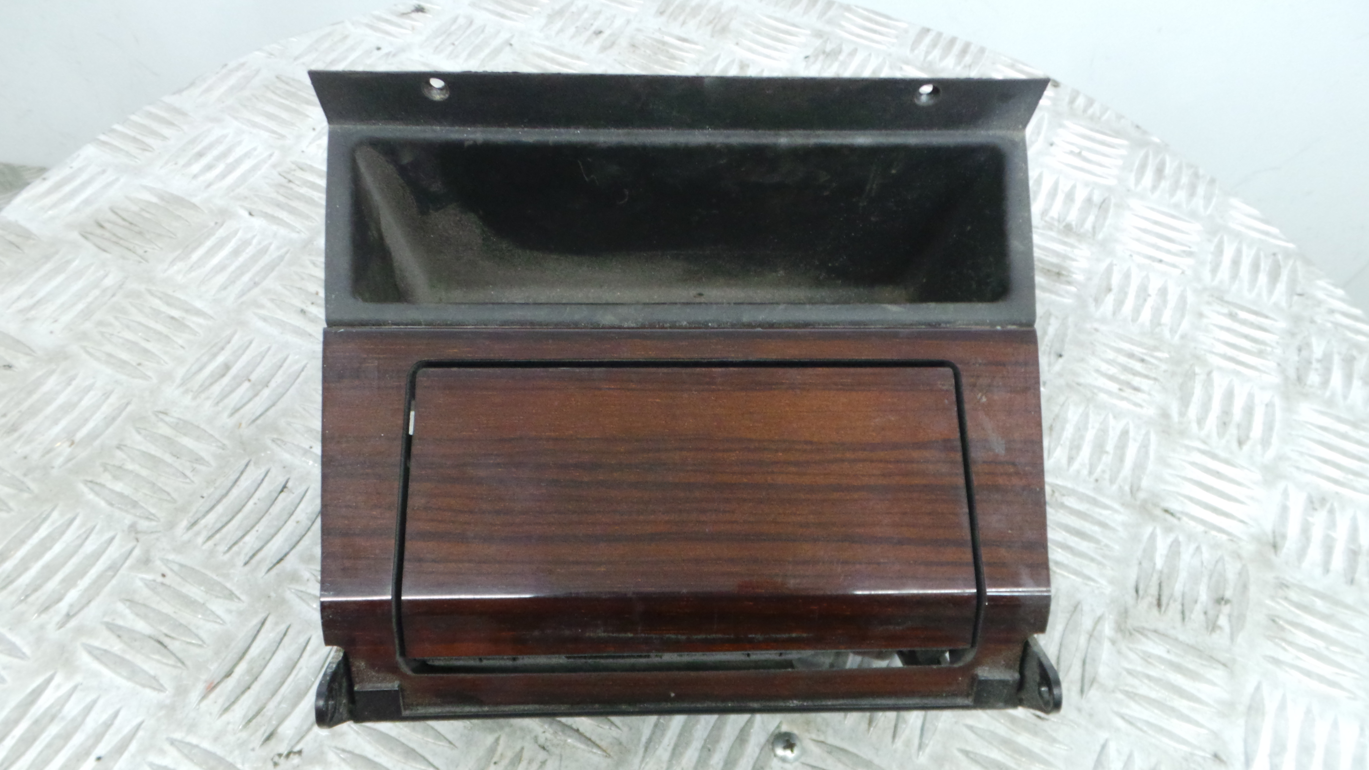 Cinzeiro 2026830091 - MERCEDES-BENZ C-CLASS (W202)-36598343