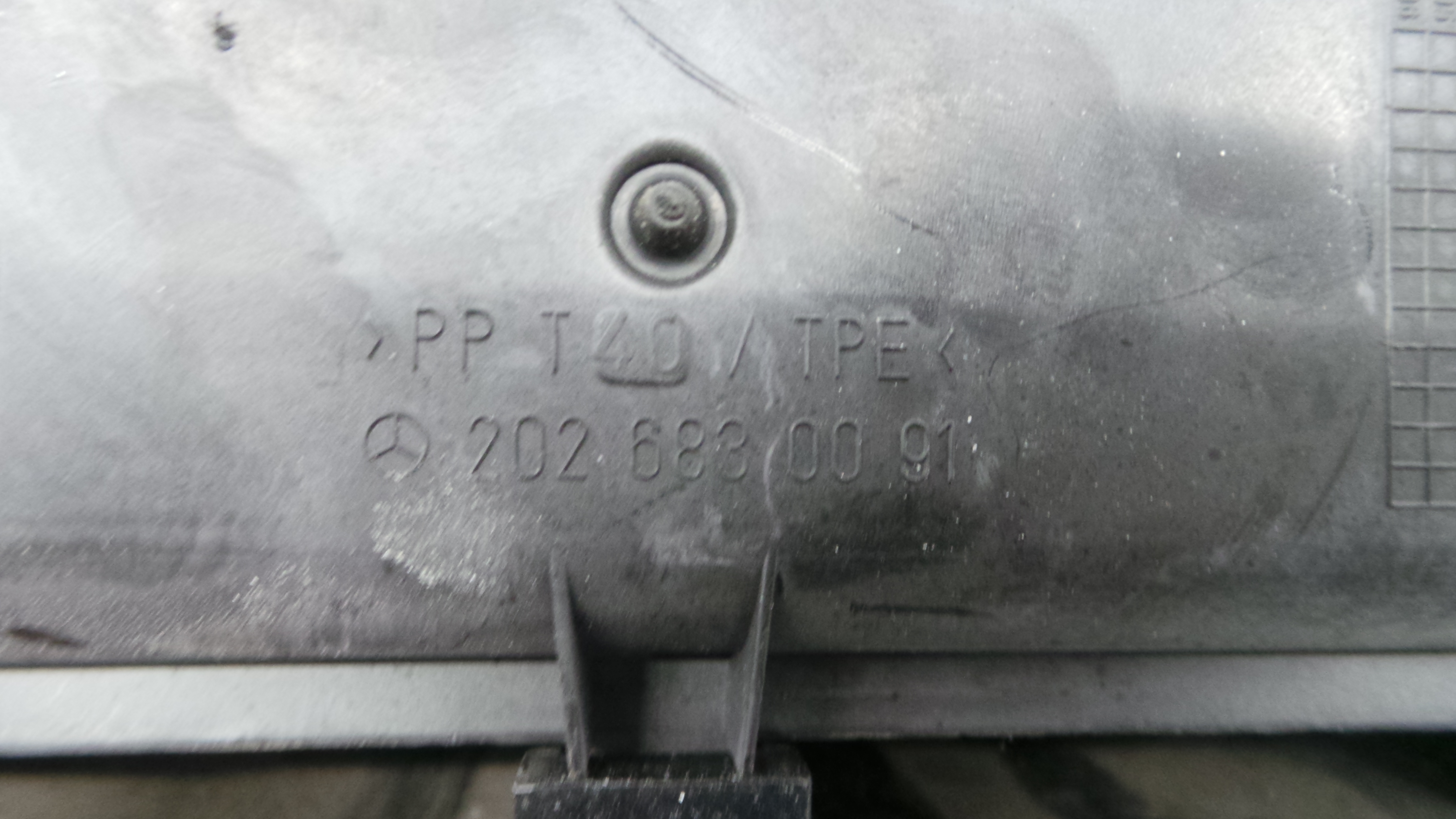 Cinzeiro 2026830091 - MERCEDES-BENZ C-CLASS (W202)-36598343