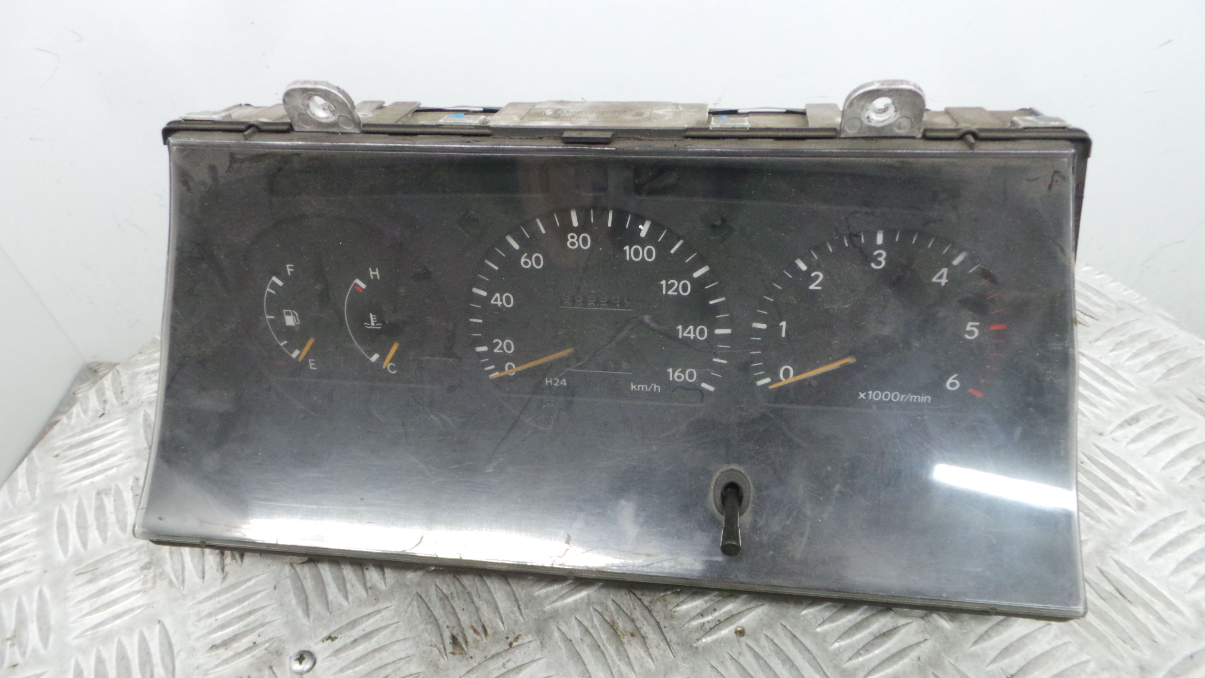 Quadrante 83800-26030 - TOYOTA HIACE IV Caixa (_H1_)-36598716