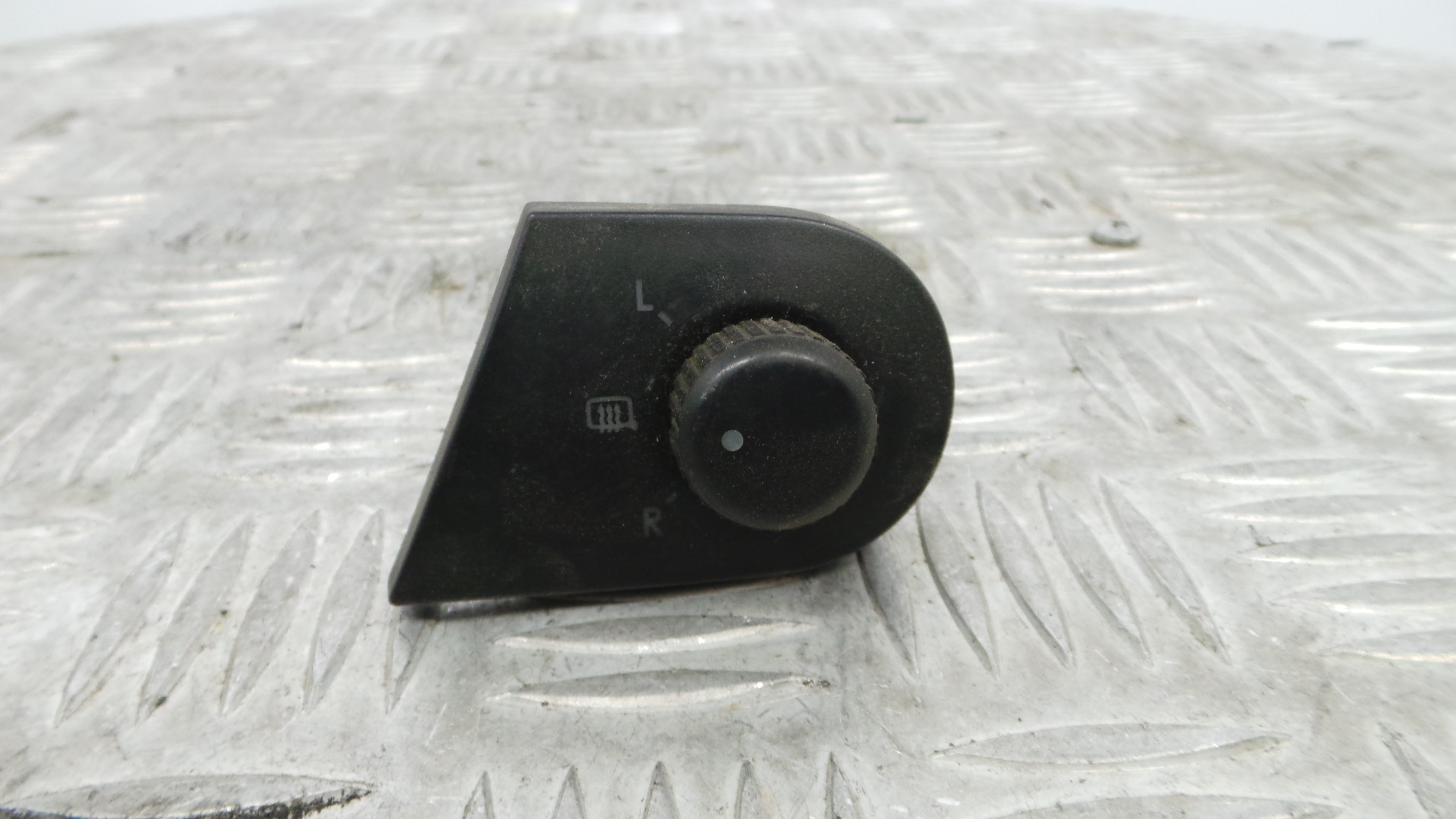 Comando Retrovisores 6L1959565B - SEAT IBIZA III (6L1), IBIZA Mk III (6L1)-36598731