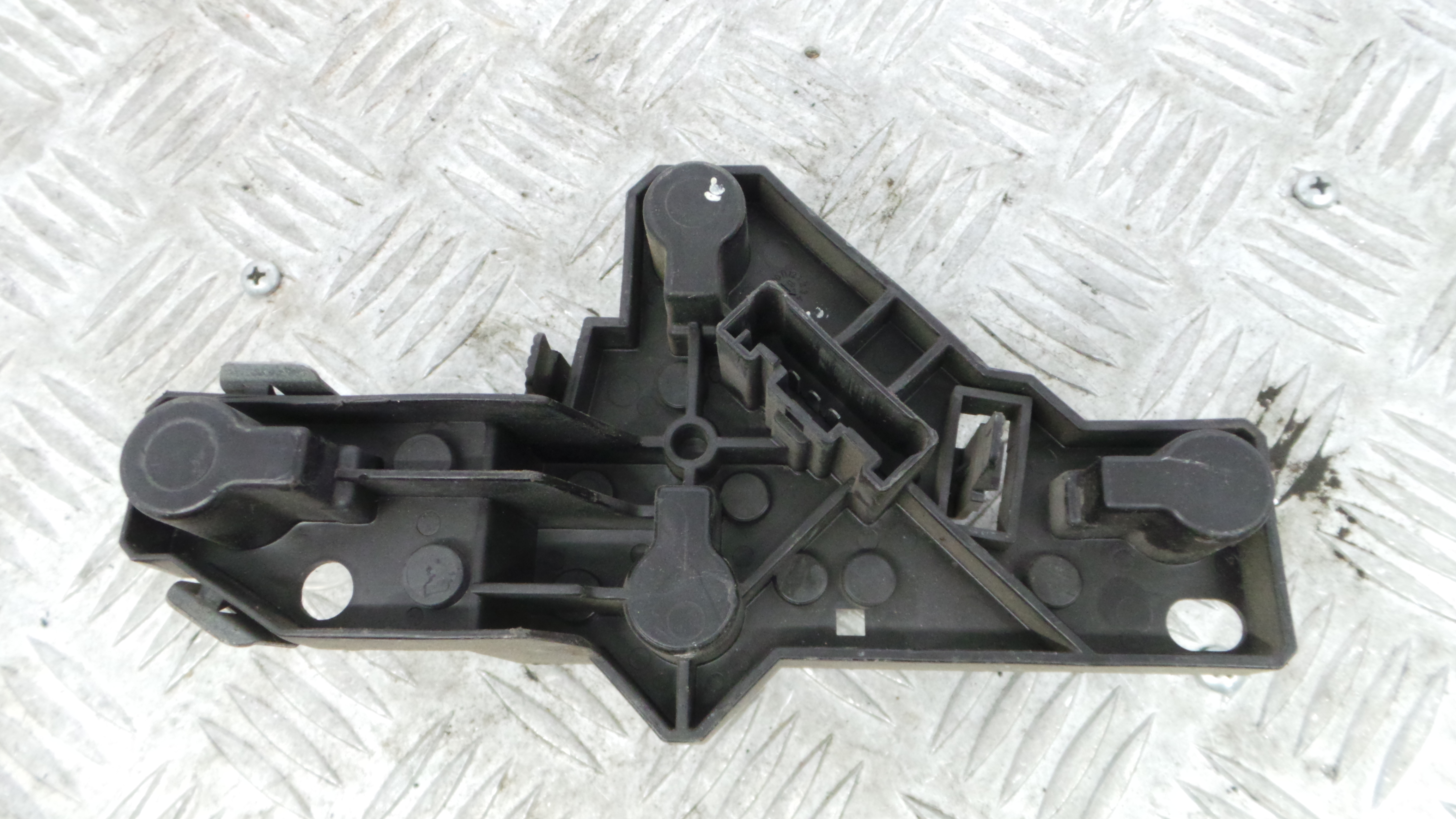 Suporte Lampadas Tras Direito 63.21-6924510 - BMW 1 (E87)-36599073