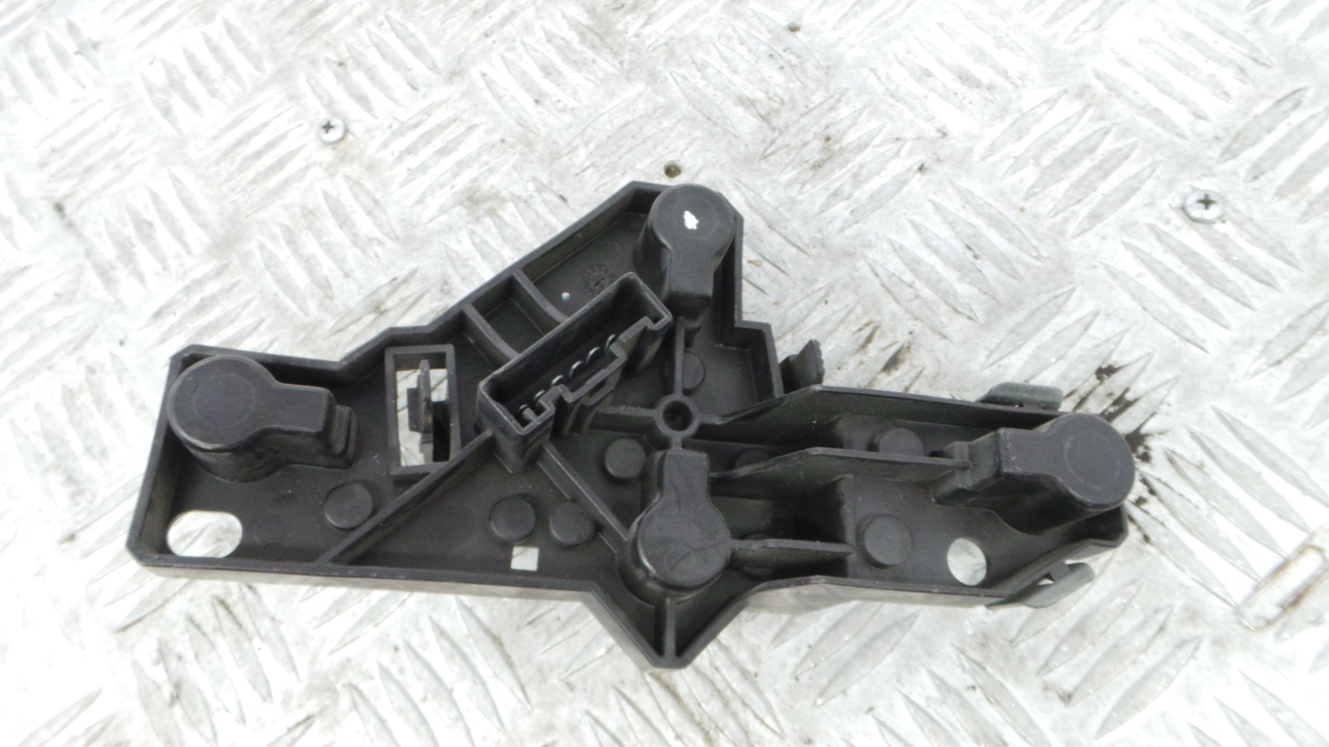 Suporte Lampadas Tras Esquerdo 63.21-6249509 - BMW 1 (E87)-36599076