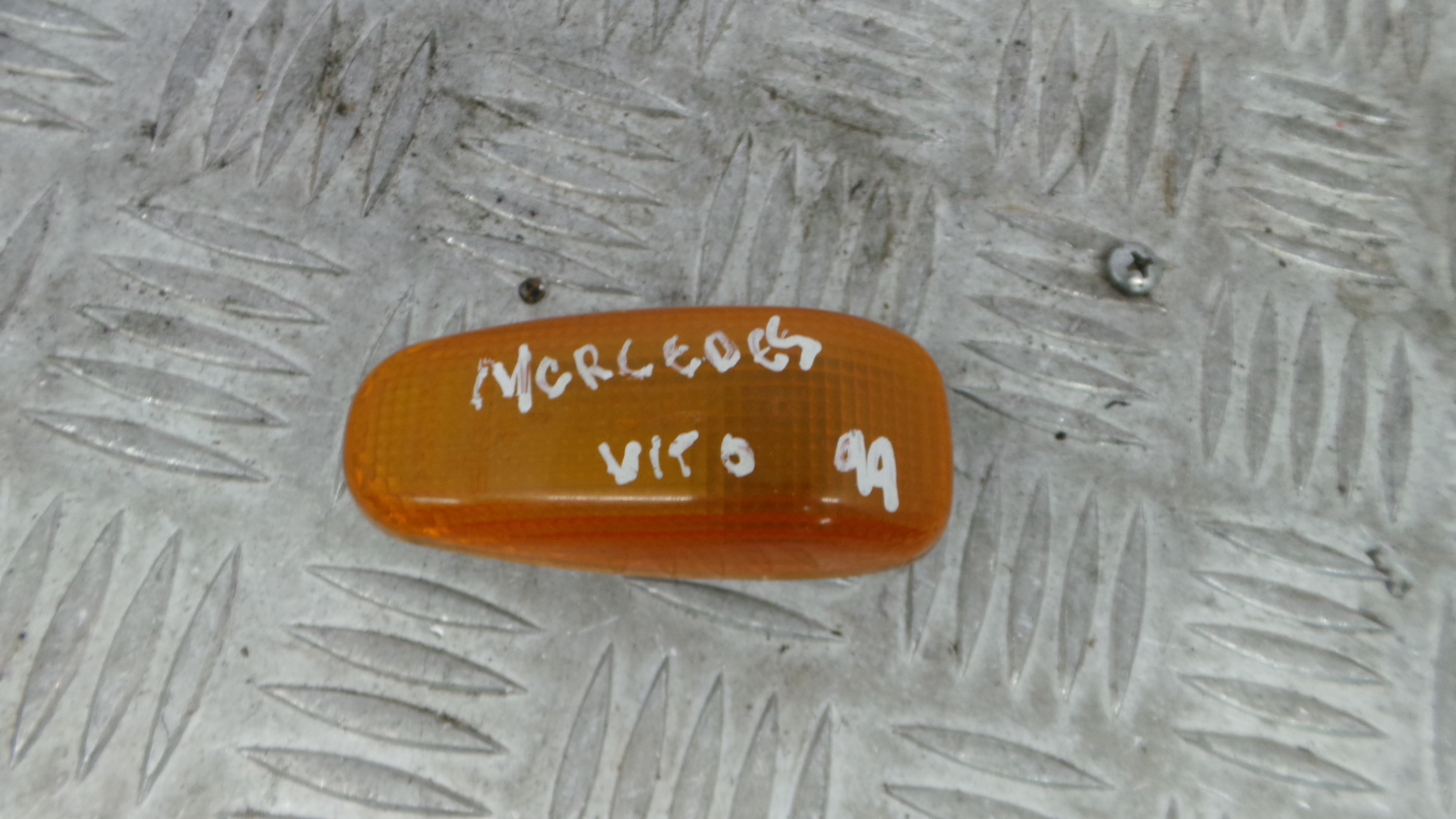 Farolim de pisca Lateral 2108200421 - MERCEDES-BENZ VITO Caixa (W638)-36599095