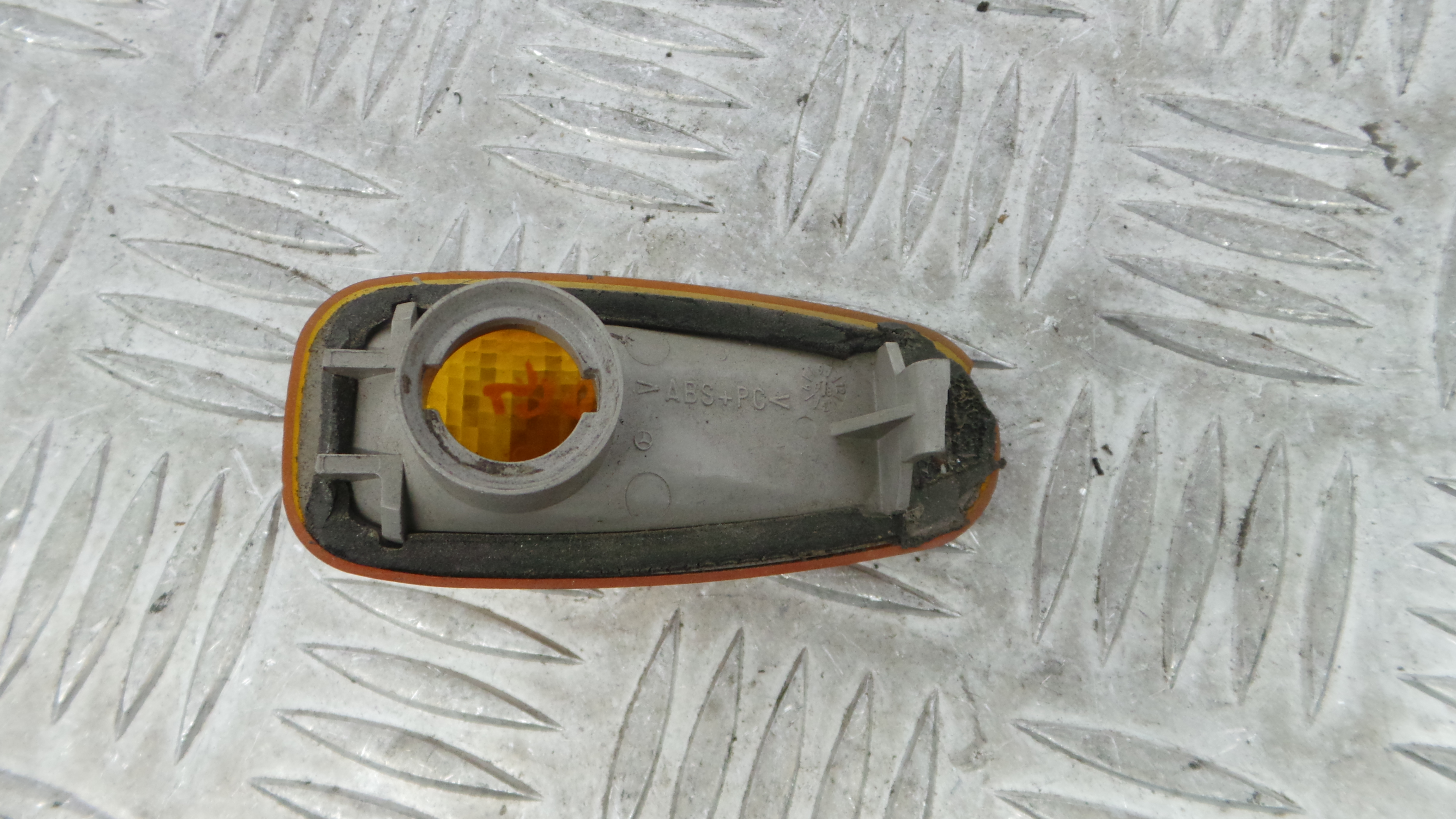 Farolim de pisca Lateral 2108200421 - MERCEDES-BENZ VITO Caixa (W638)-36599095