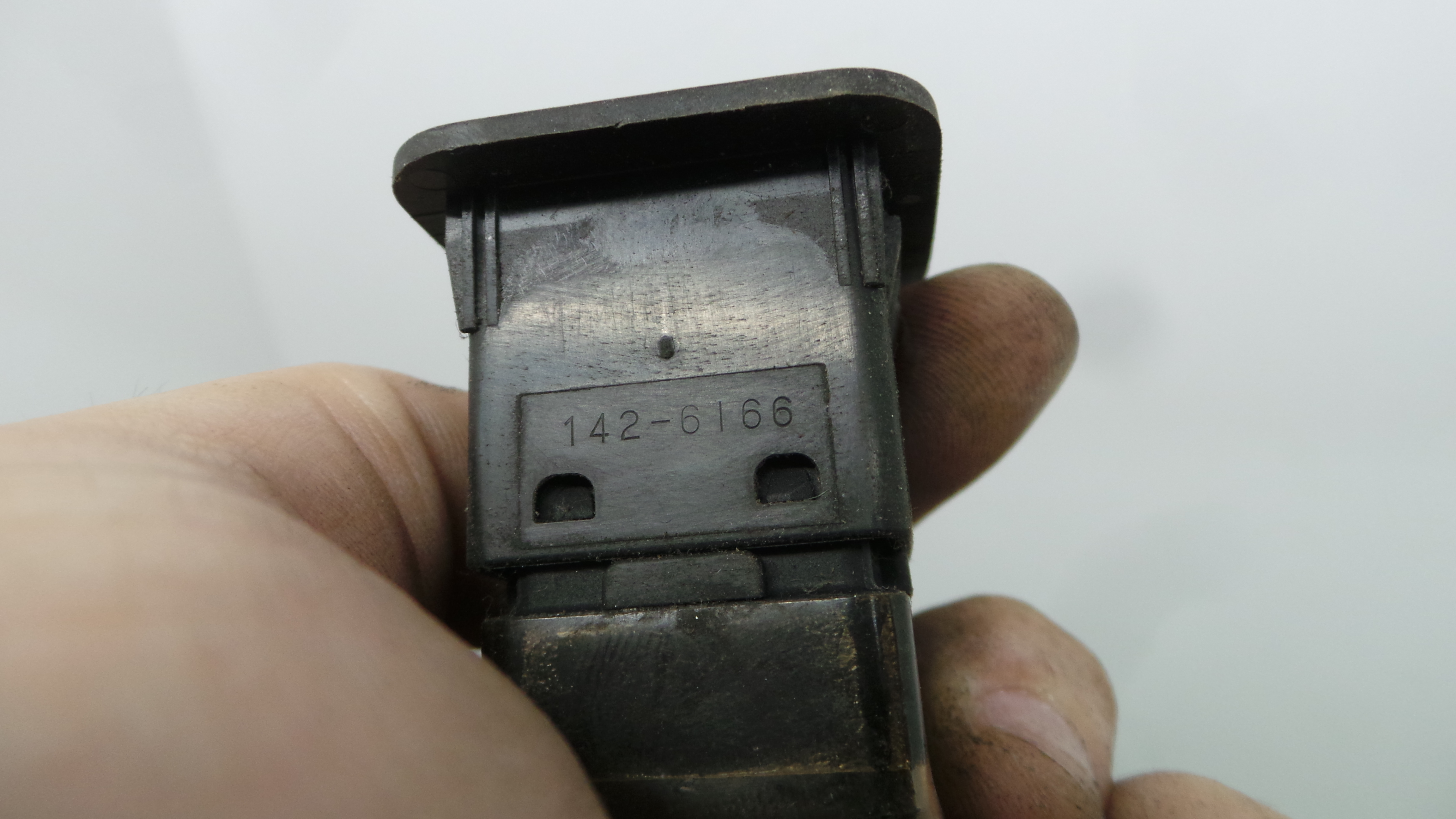 Botão Airbag Passageiro 142-6166 - TOYOTA COROLLA (_E12_), COROLLA / ALLEX (_E12_)-36599120