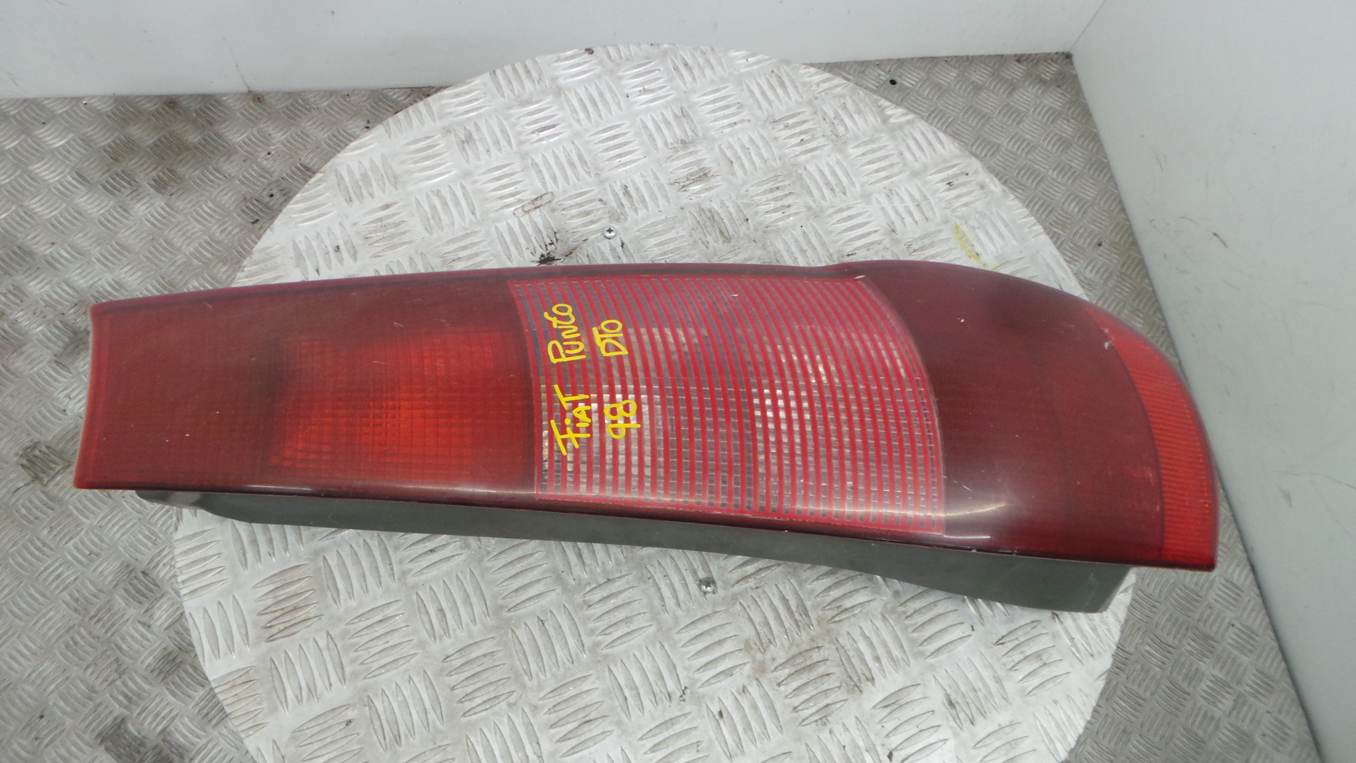 Farolim Stop Dto 7730722 - FIAT PUNTO (176_)-36605437 Farolim Stop Dto 7730722 - FIAT PUNTO (176_)-36605437