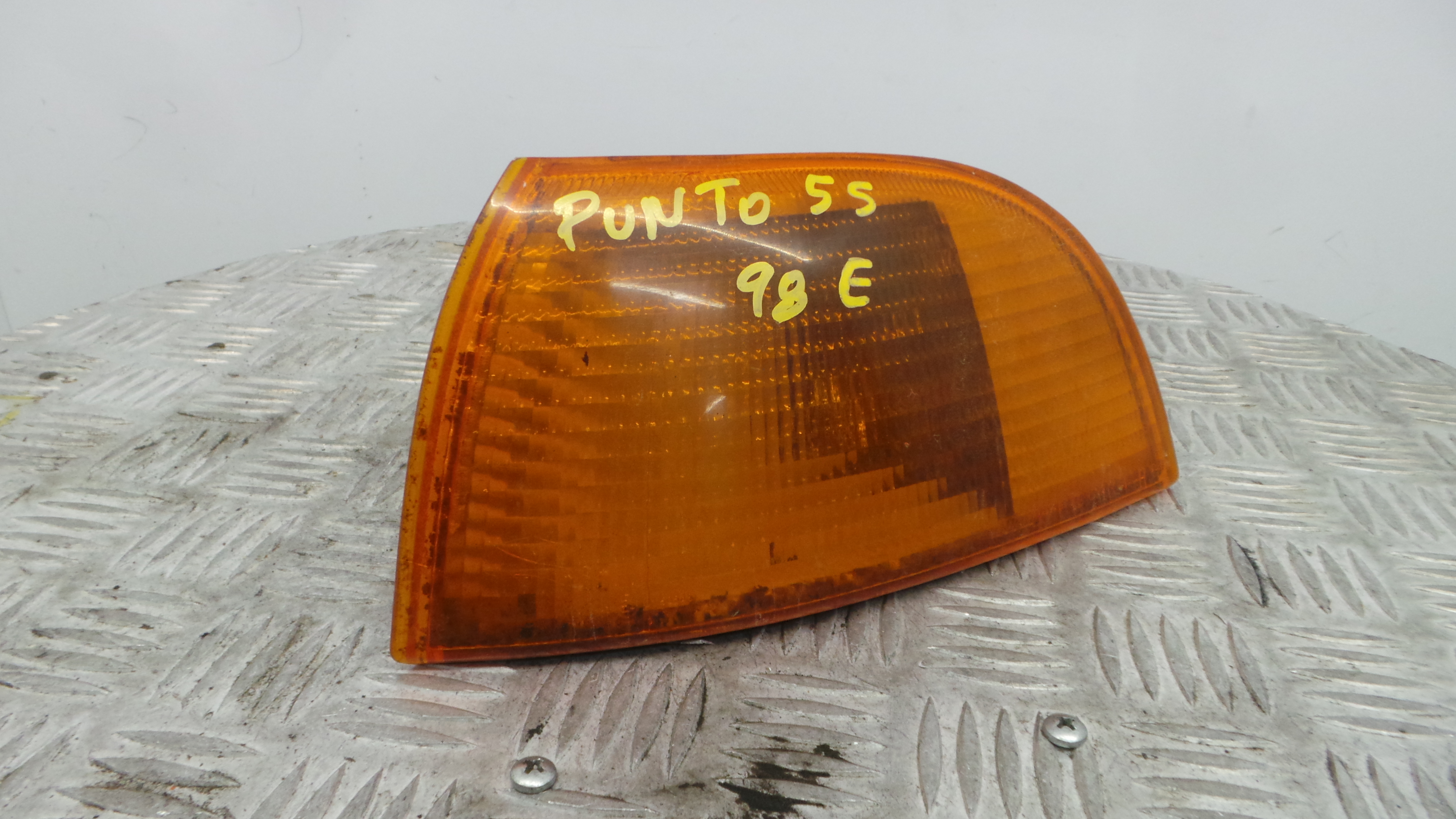 Farolim de Pisca Frente Esq 46402656 - FIAT PUNTO (176_)-36605443