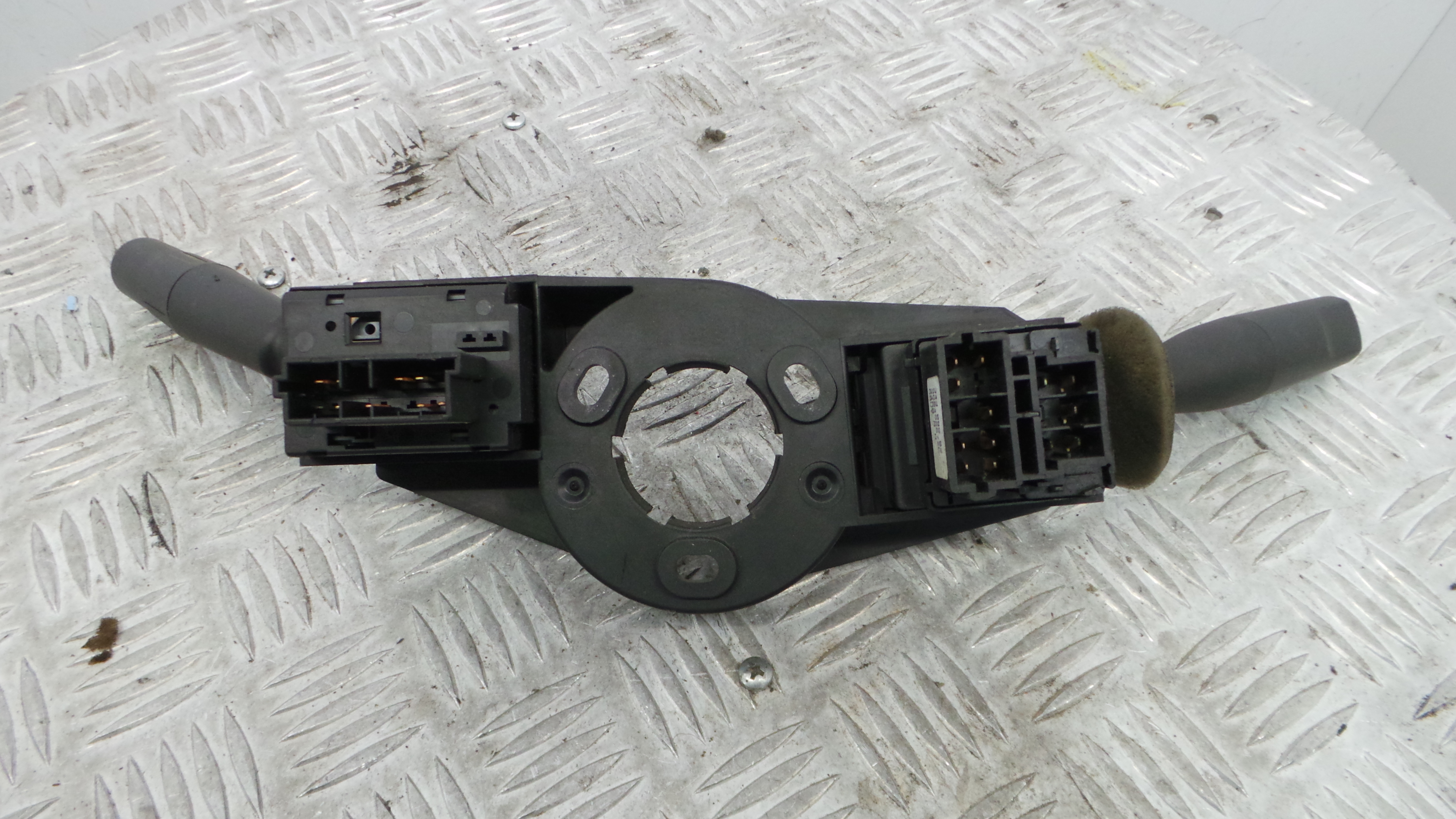 Manete / Comando dos Piscas 96049667ZL - PEUGEOT 106 II (1A_, 1C_)-36610119