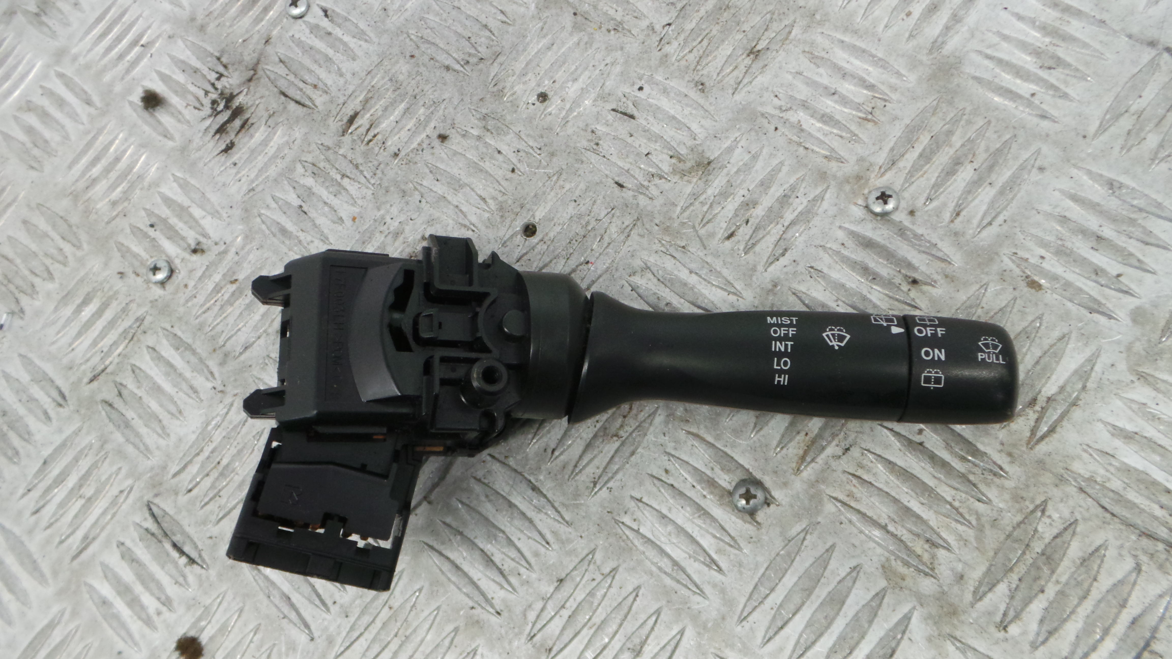 Comando de Limpa Para Brisas 173848 - PEUGEOT 107 (PM_, PN_)-36610321