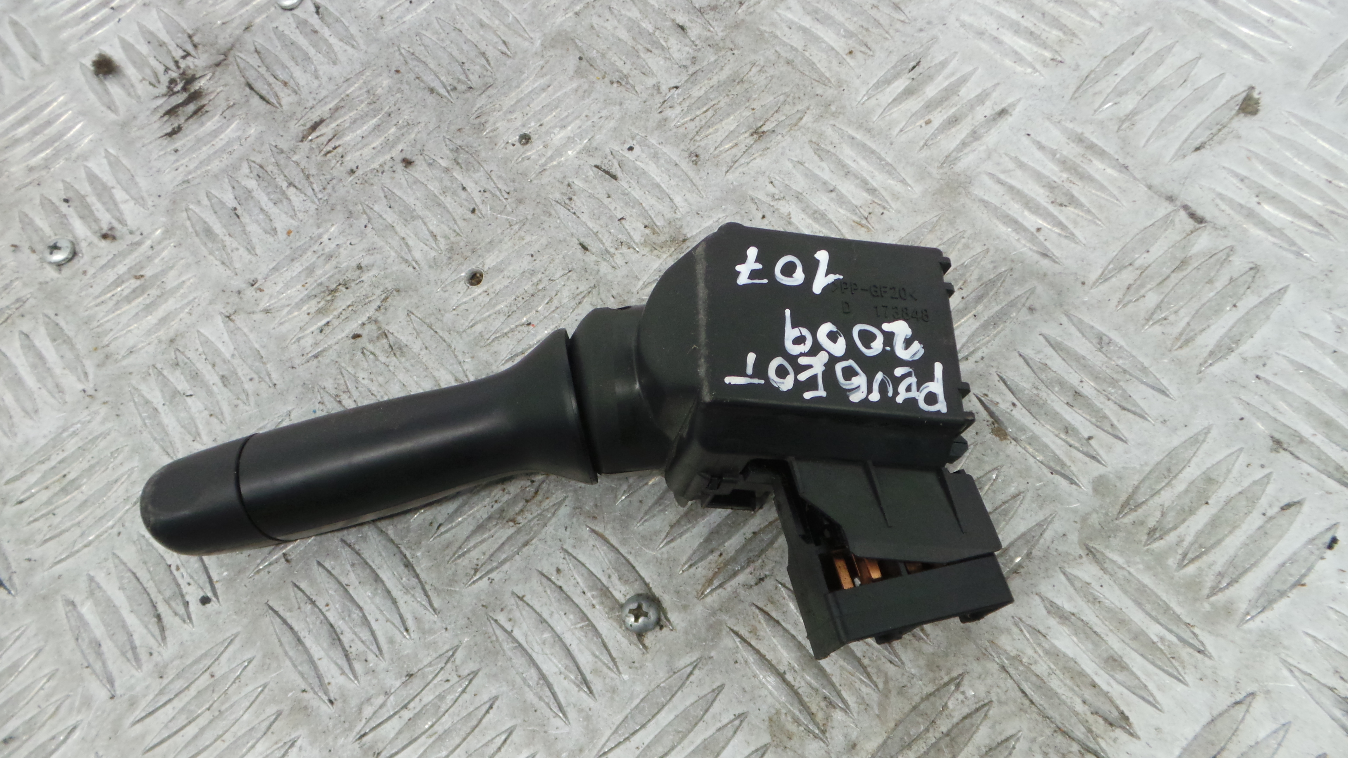 Comando de Limpa Para Brisas 173848 - PEUGEOT 107 (PM_, PN_)-36610321